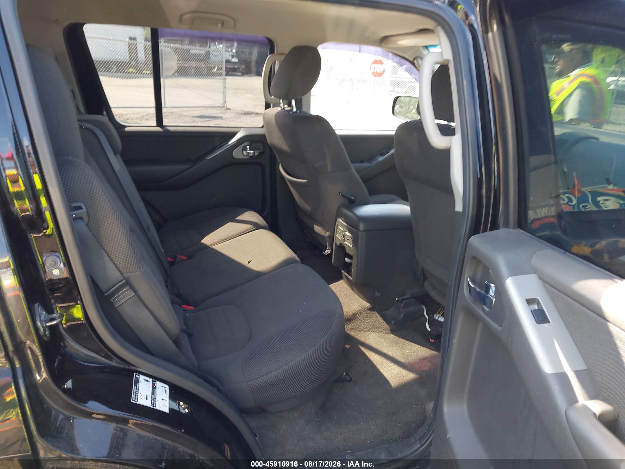 2012 Nissan Pathfinder S Черный vin: 5N1AR1NB8CC601889