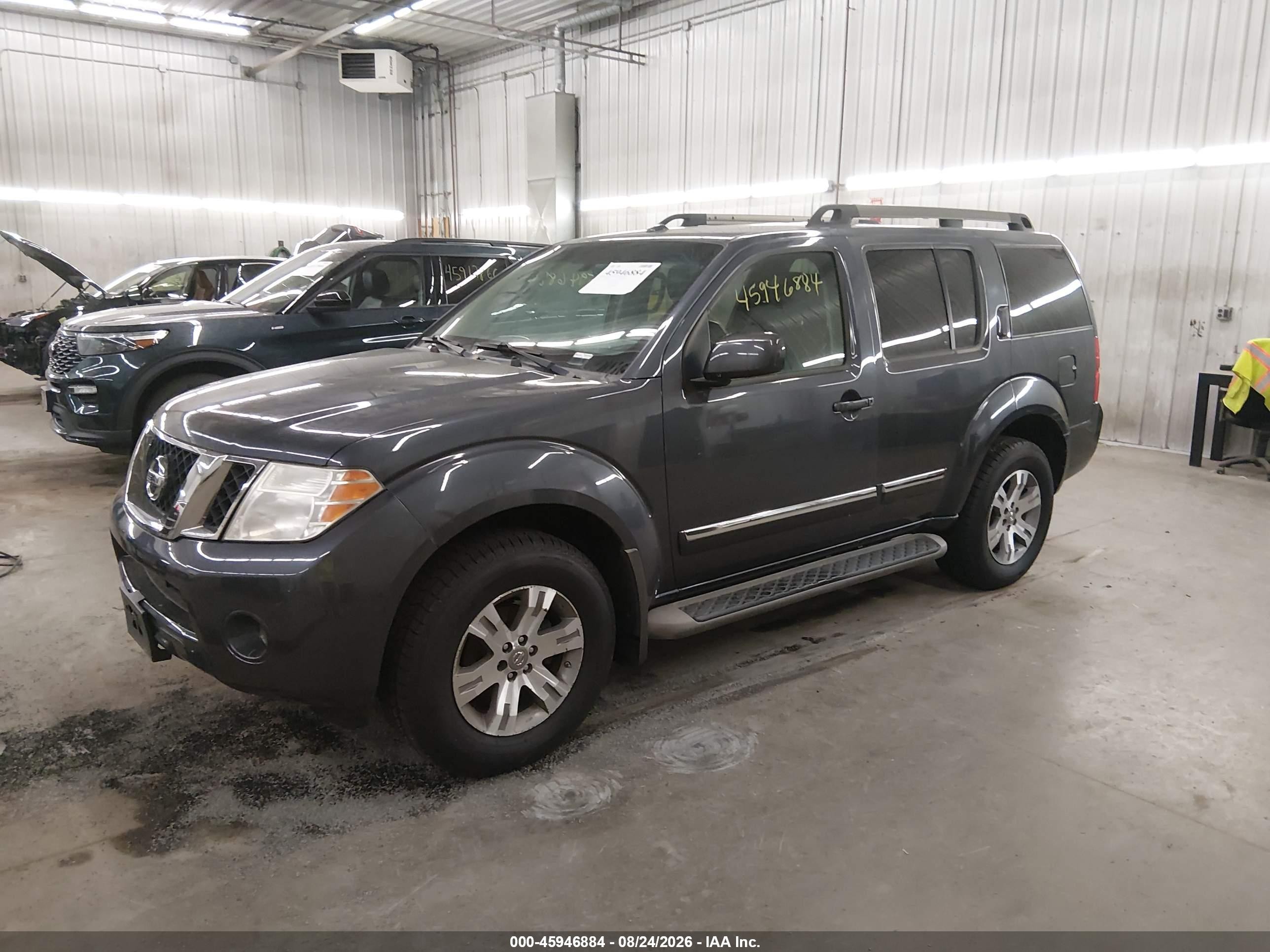 2012 Nissan Pathfinder Silver Gray vin: 5N1AR1NB8CC627795