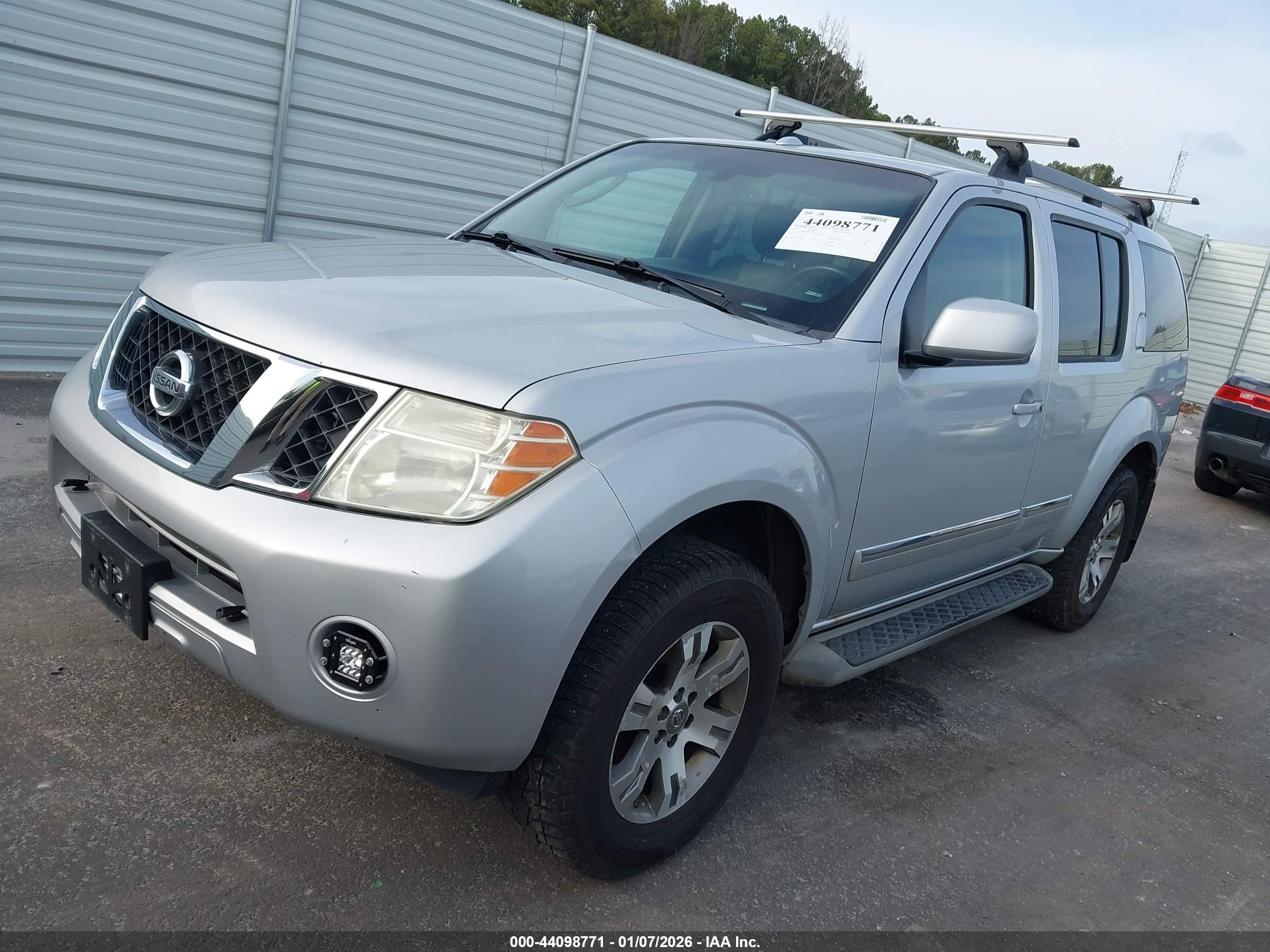 2012 Nissan Pathfinder Silver Silver vin: 5N1AR1NB8CC638960