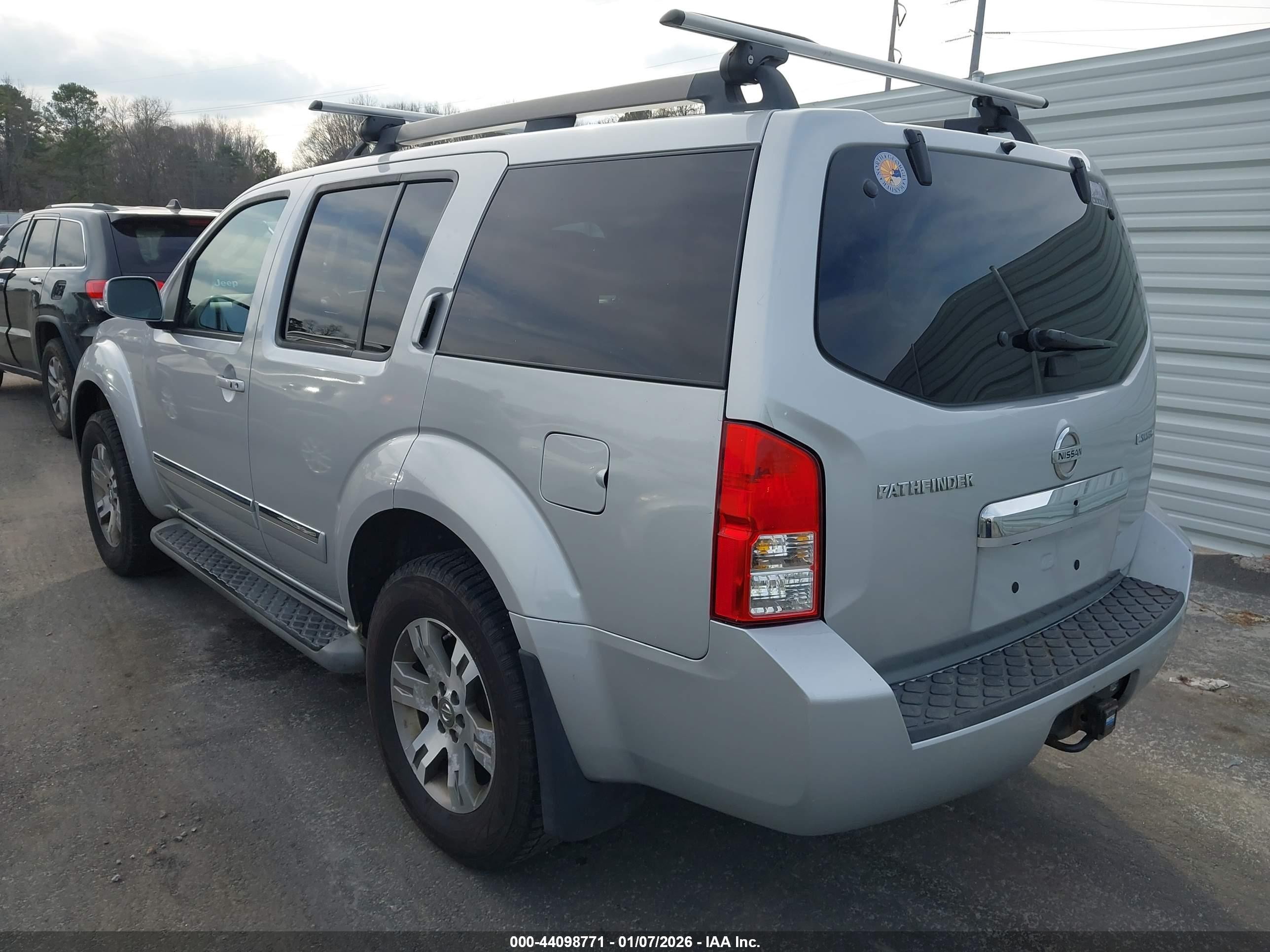 2012 Nissan Pathfinder Silver Silver vin: 5N1AR1NB8CC638960