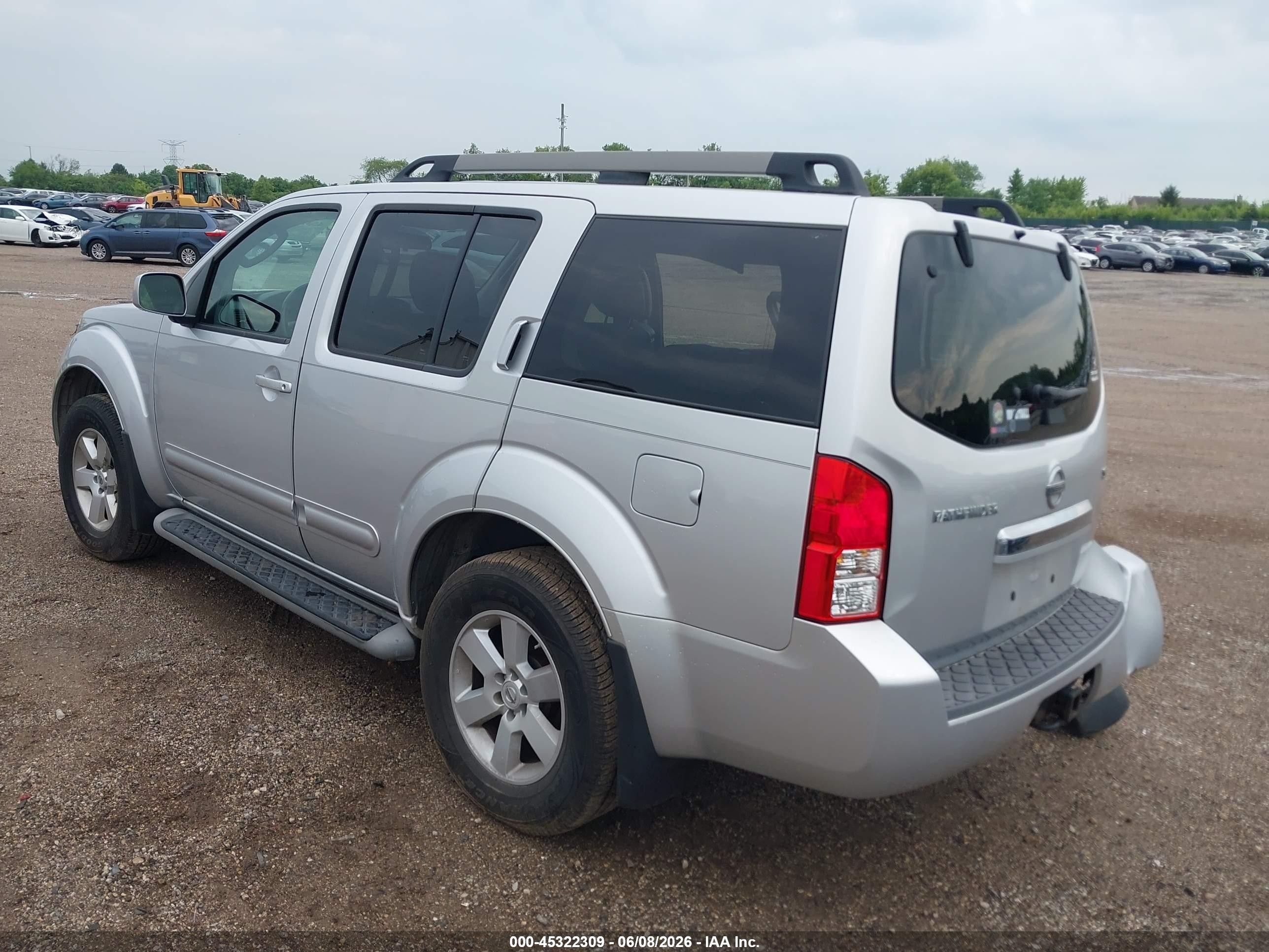 2010 Nissan Pathfinder Se Серебряный vin: 5N1AR1NB9AC600232