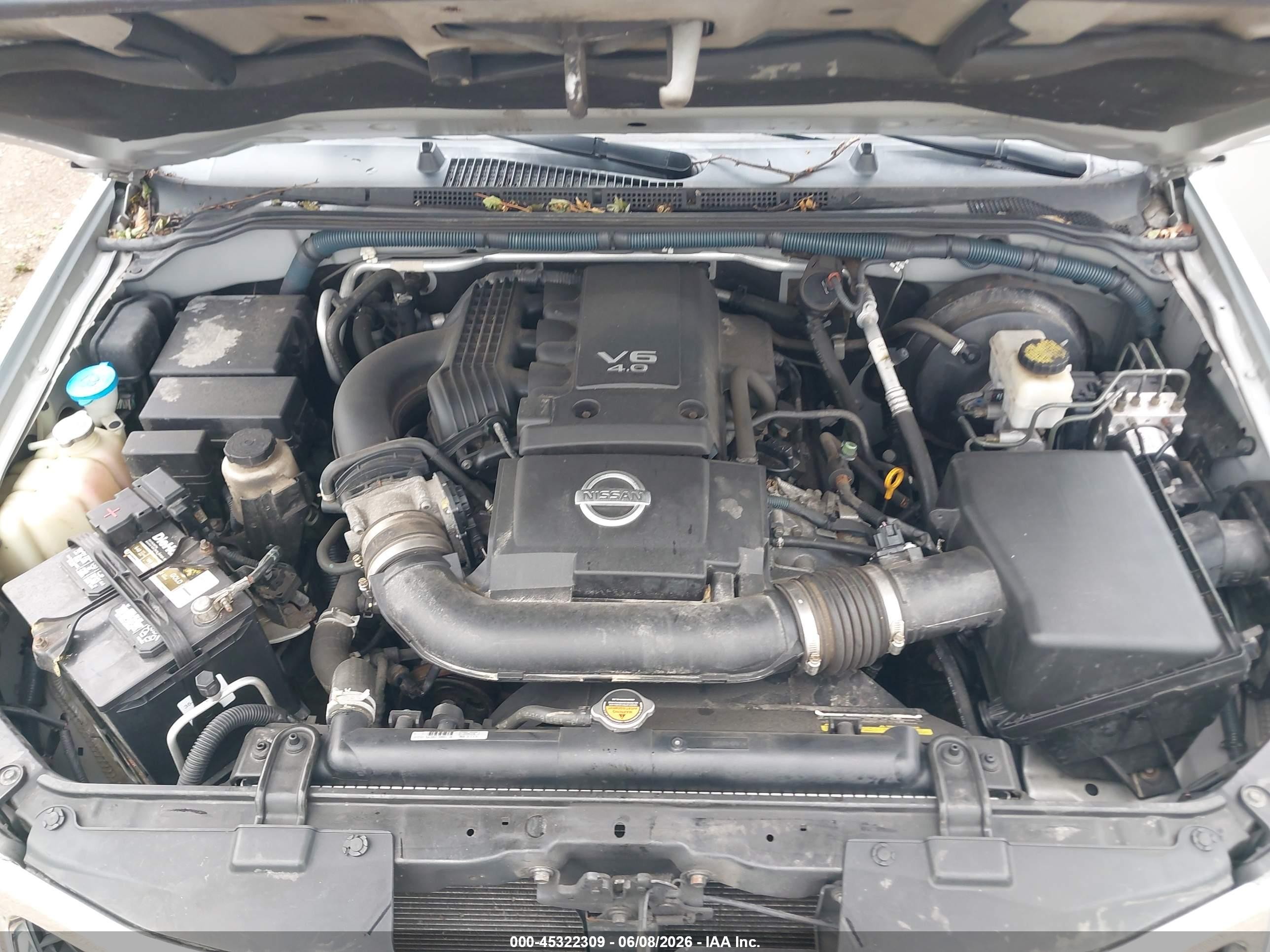 2010 Nissan Pathfinder Se Серебряный vin: 5N1AR1NB9AC600232