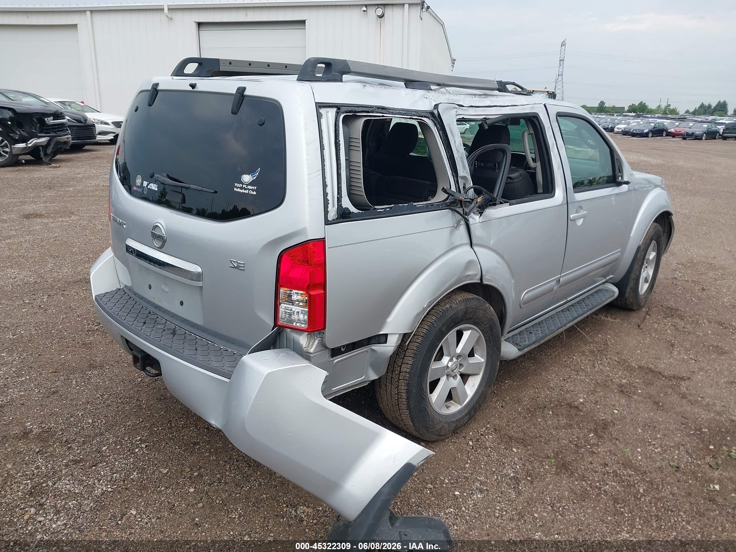 2010 Nissan Pathfinder Se Серебряный vin: 5N1AR1NB9AC600232
