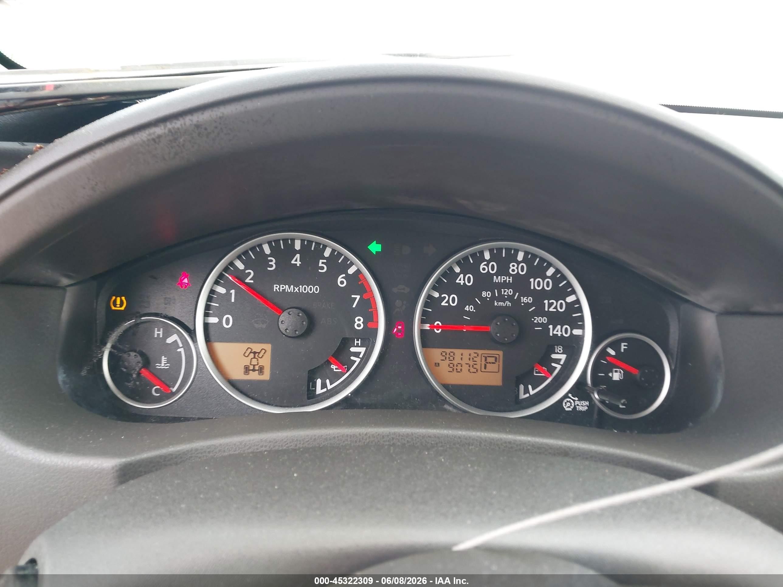 2010 Nissan Pathfinder Se Серебряный vin: 5N1AR1NB9AC600232
