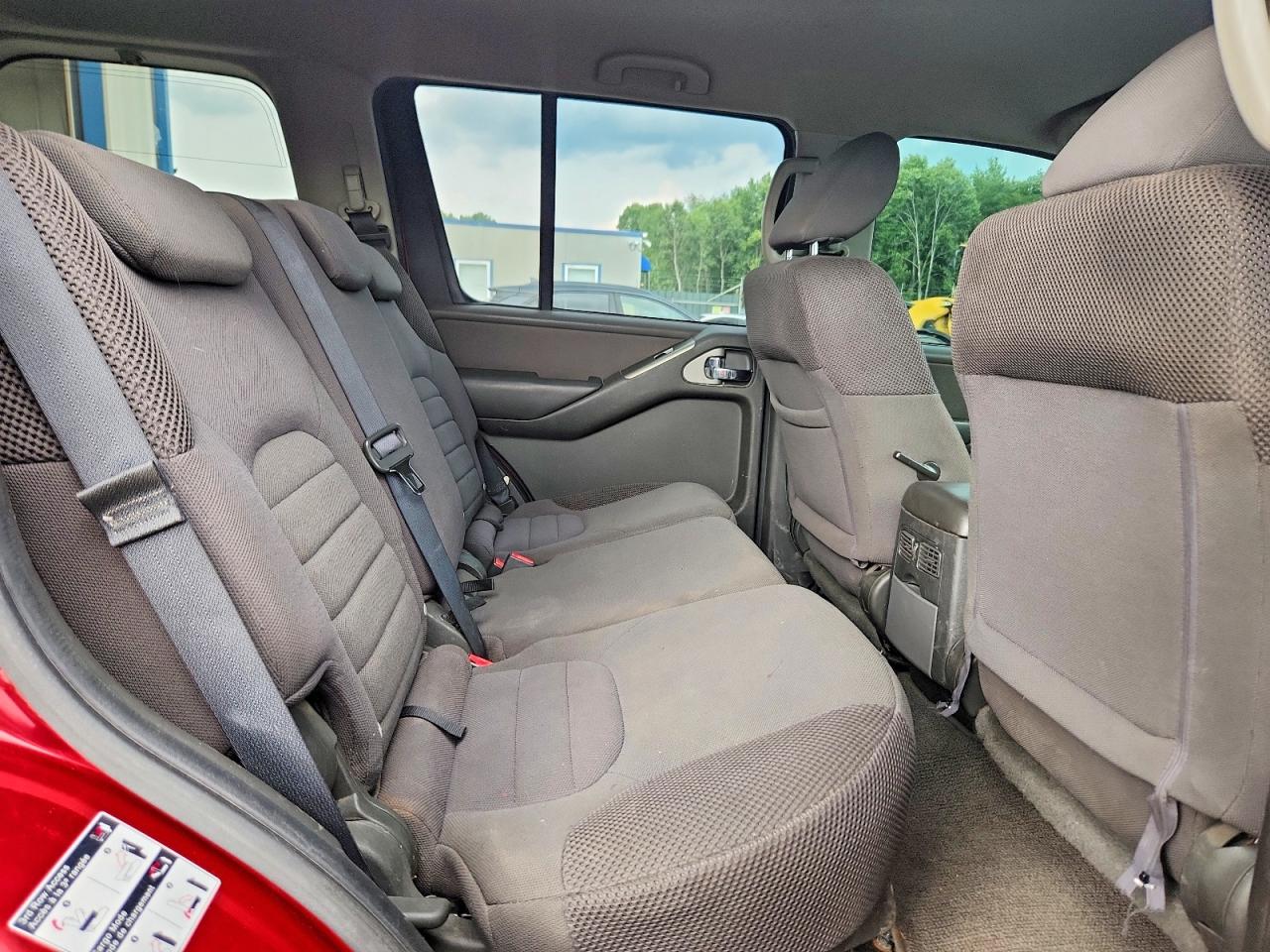 2010 Nissan Pathfinder S Red vin: 5N1AR1NB9AC629732