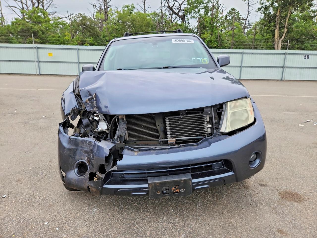 2011 Nissan Pathfinder S Gray vin: 5N1AR1NB9BC602662