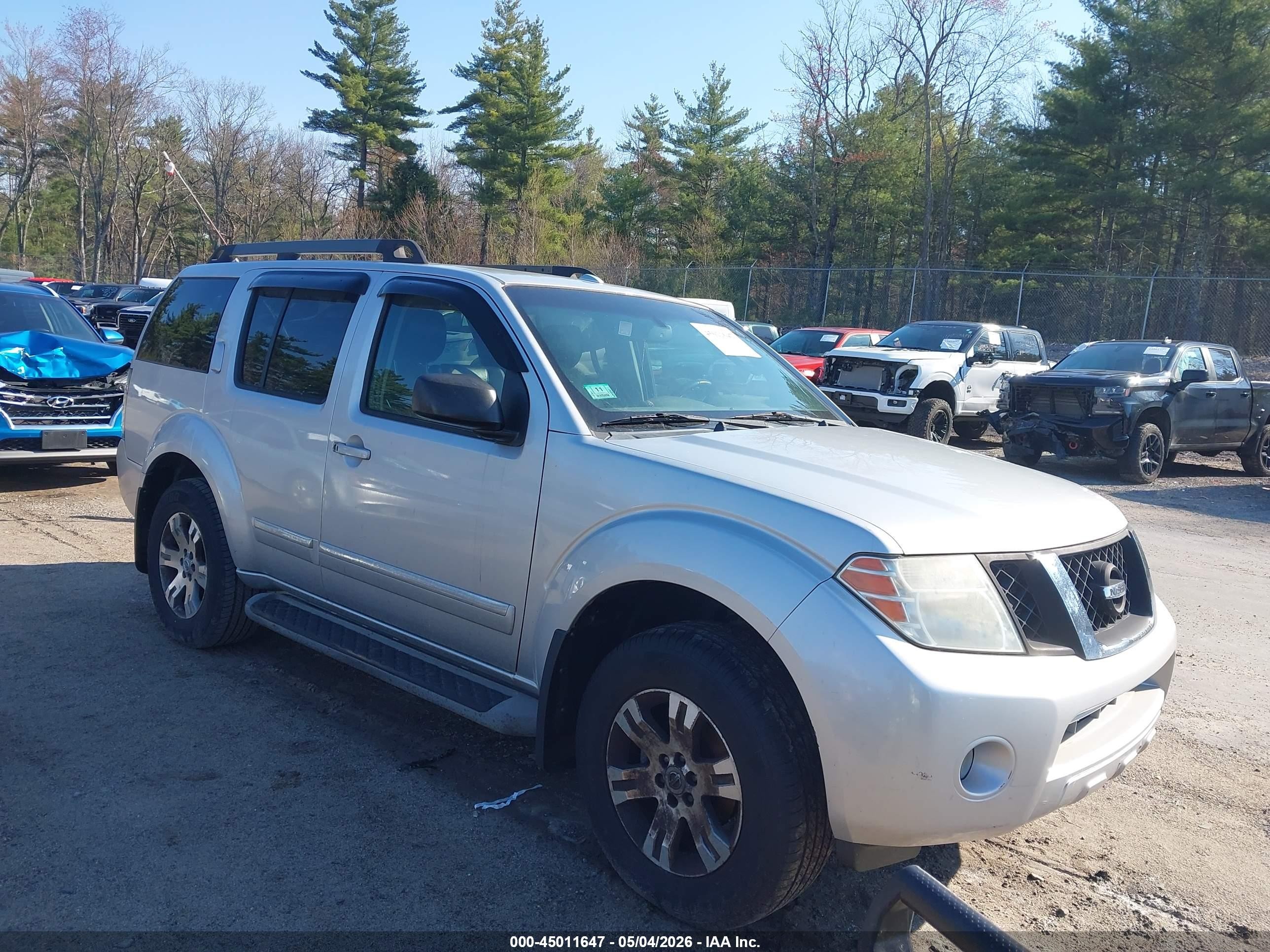 2011 Nissan Pathfinder Silver Silver vin: 5N1AR1NB9BC608770