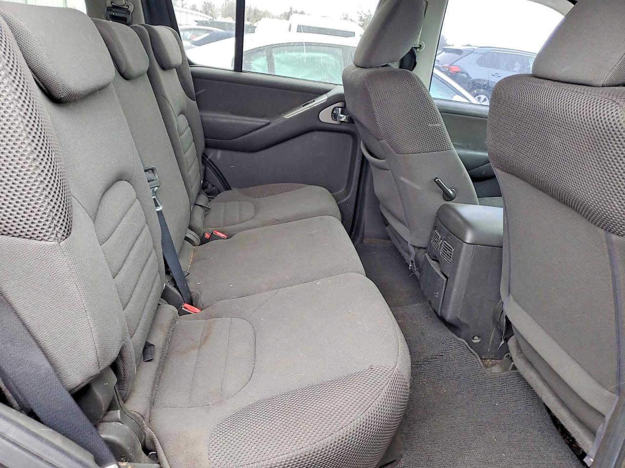 2011 Nissan Pathfinder S Charcoal vin: 5N1AR1NB9BC612267