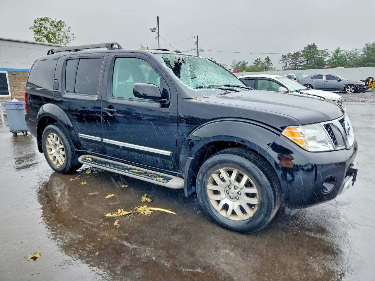 2011 Nissan Pathfinder S Black vin: 5N1AR1NB9BC624659