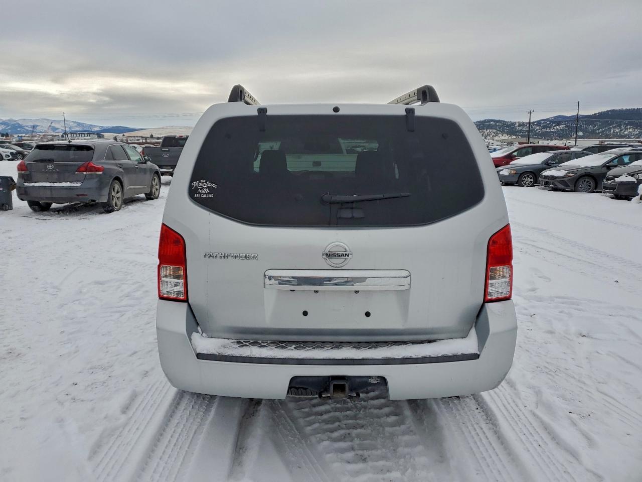 2011 Nissan Pathfinder S Silver vin: 5N1AR1NB9BC626010