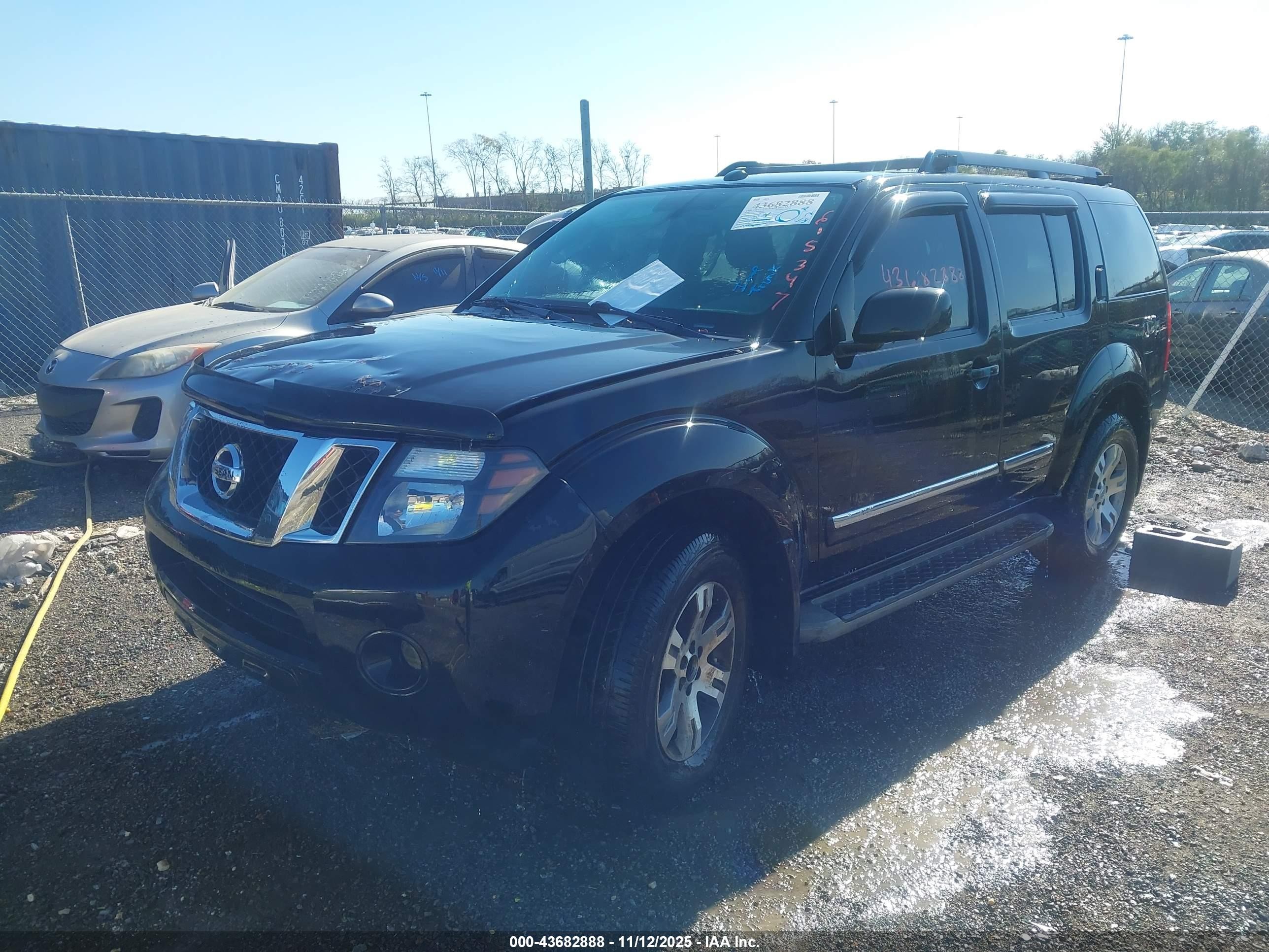 2012 Nissan Pathfinder Silver Black vin: 5N1AR1NB9CC615347