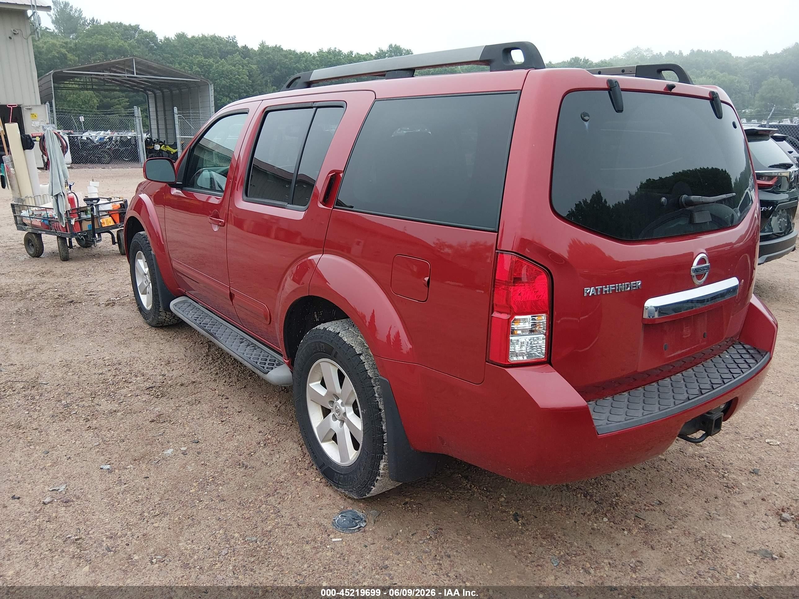 2012 Nissan Pathfinder Sv Red vin: 5N1AR1NB9CC617485