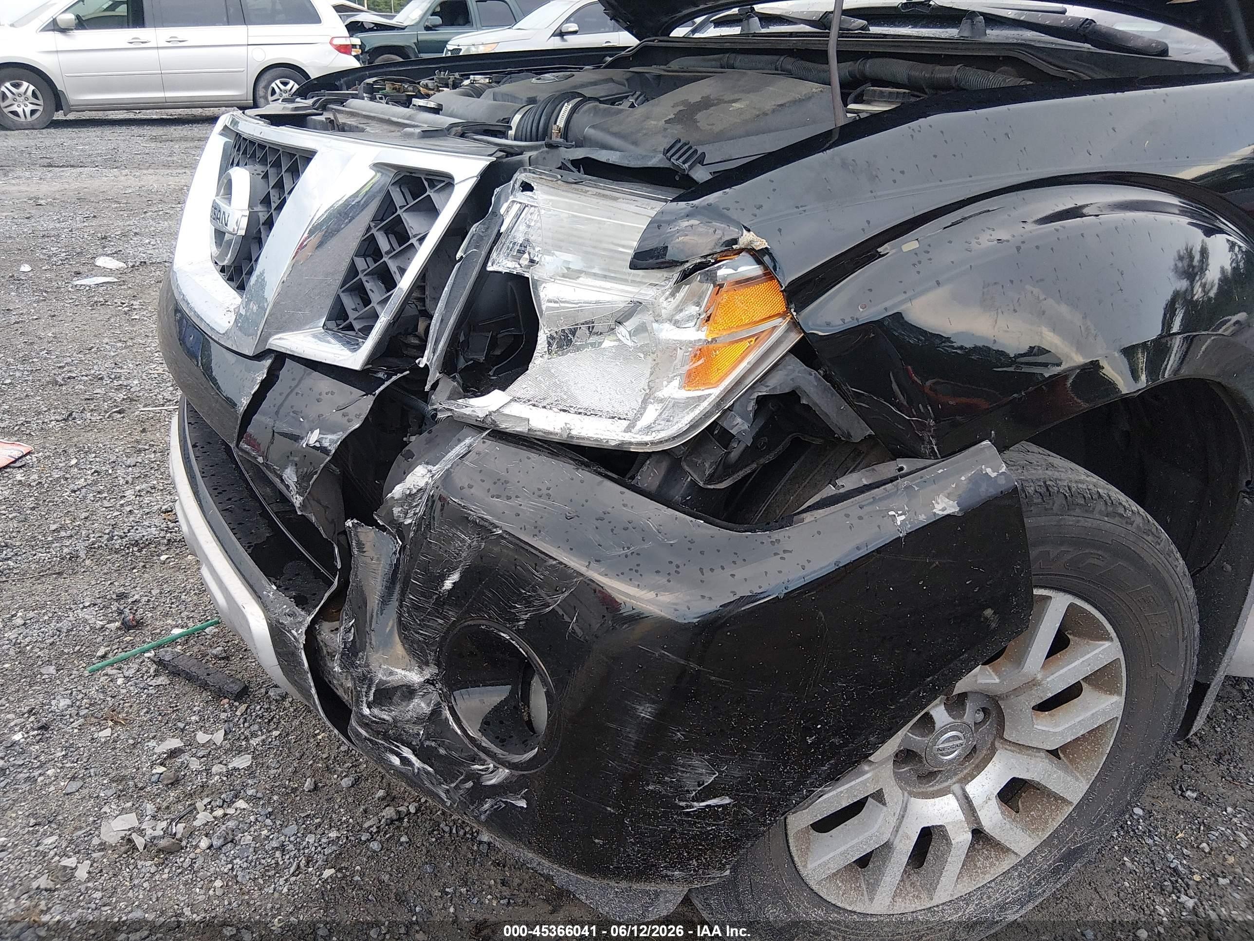 2010 Nissan Pathfinder Le Black vin: 5N1AR1NN0AC622100
