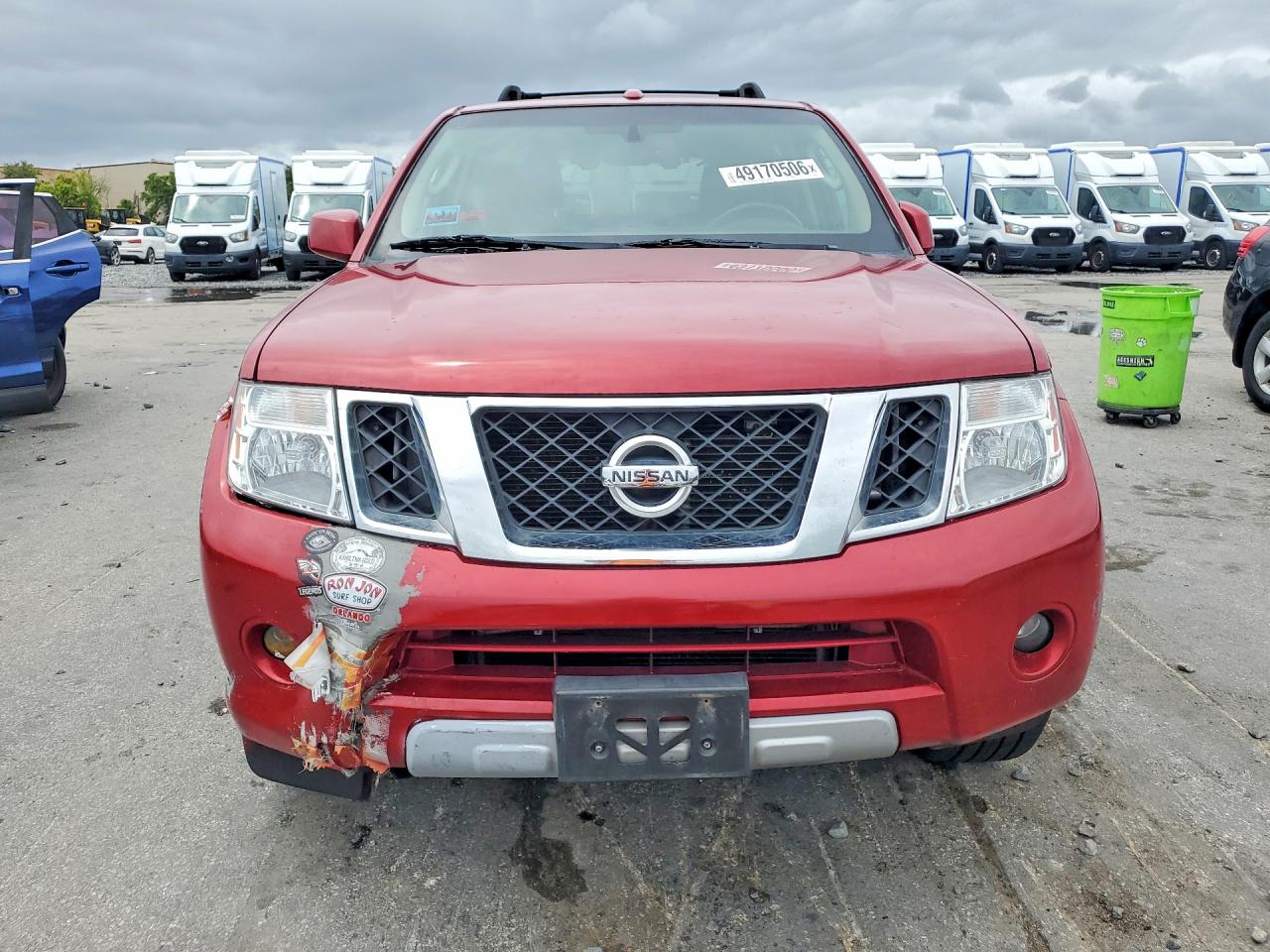 2011 Nissan Pathfinder S Red vin: 5N1AR1NN0BC602995