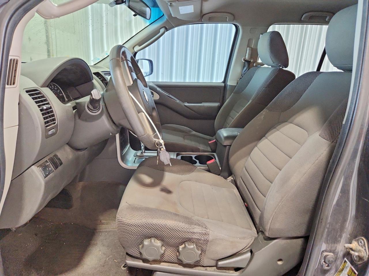 2011 Nissan Pathfinder S Gray vin: 5N1AR1NN0BC622275