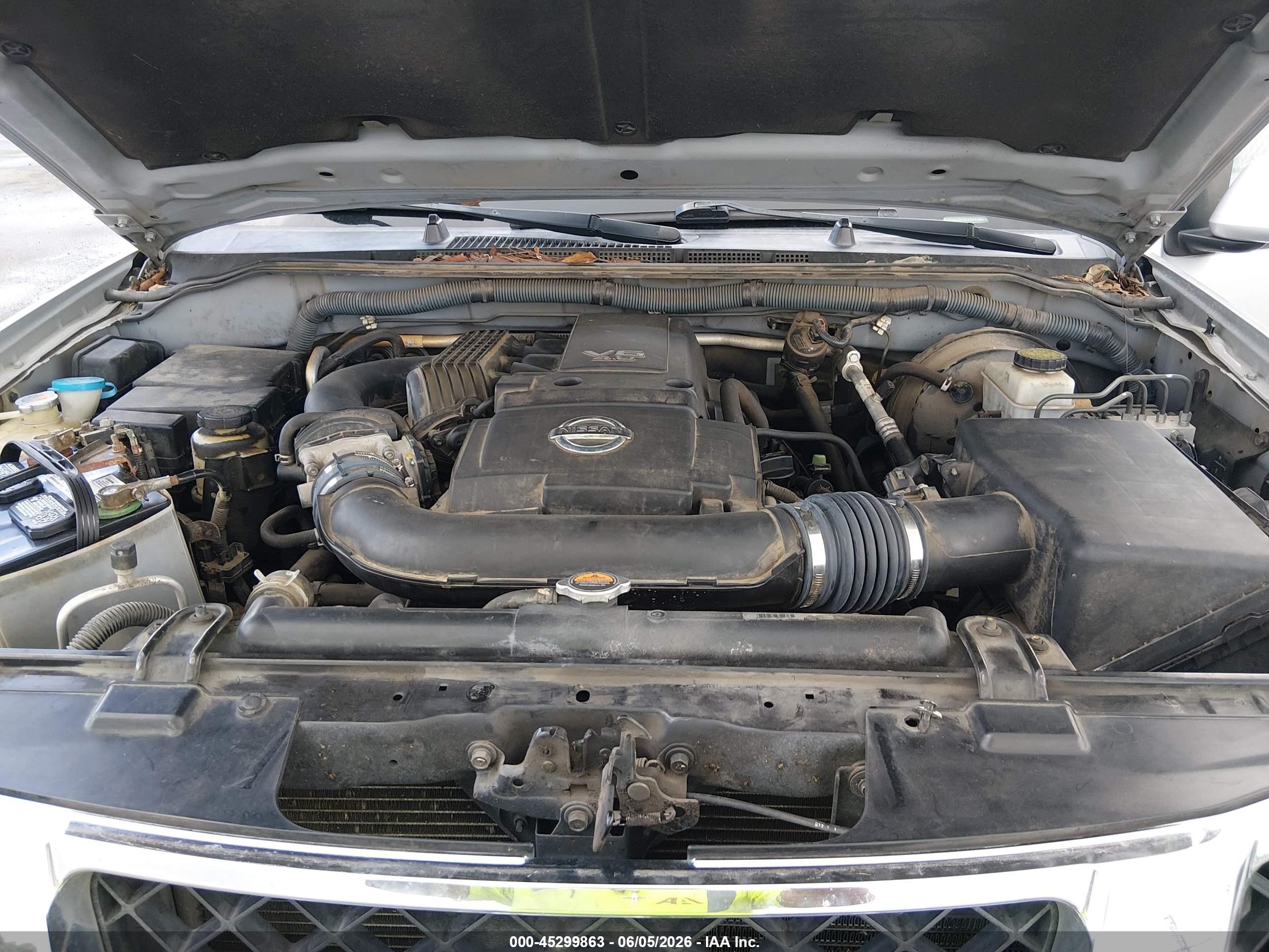 2012 Nissan Pathfinder Sv Серебряный vin: 5N1AR1NN0CC604327