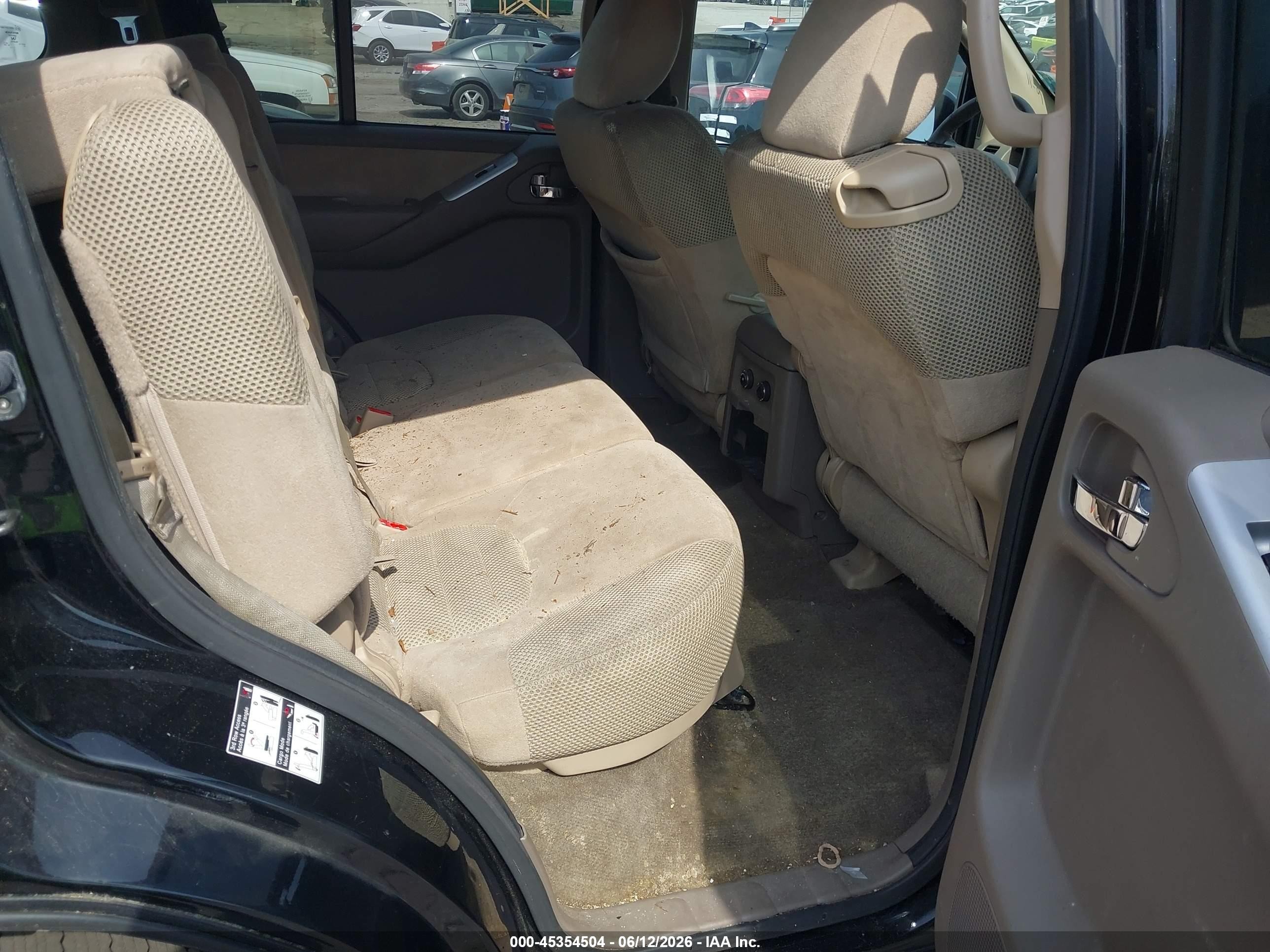 2012 Nissan Pathfinder Sv Black vin: 5N1AR1NN0CC607082