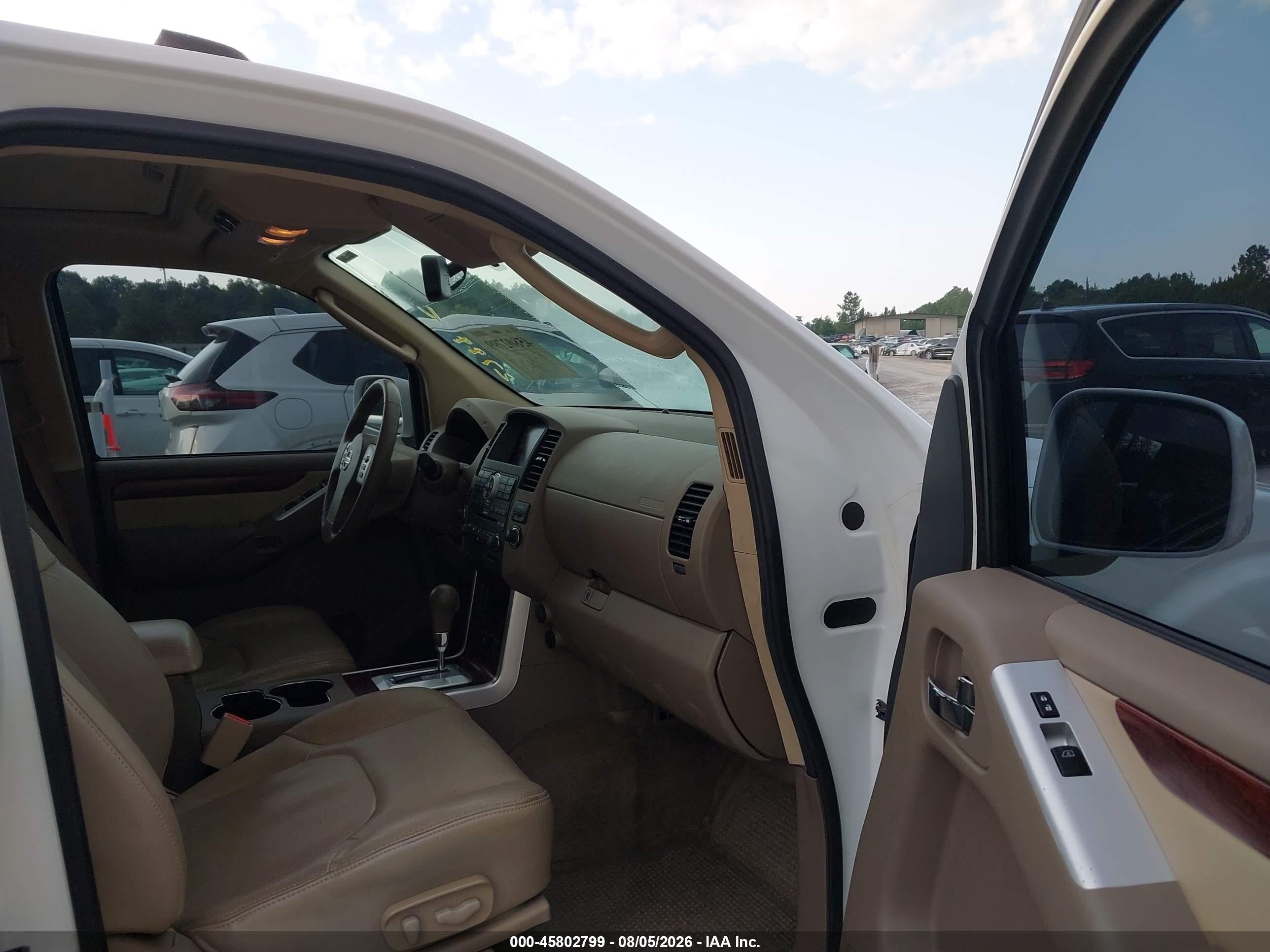 2012 Nissan Pathfinder Le White vin: 5N1AR1NN0CC631916