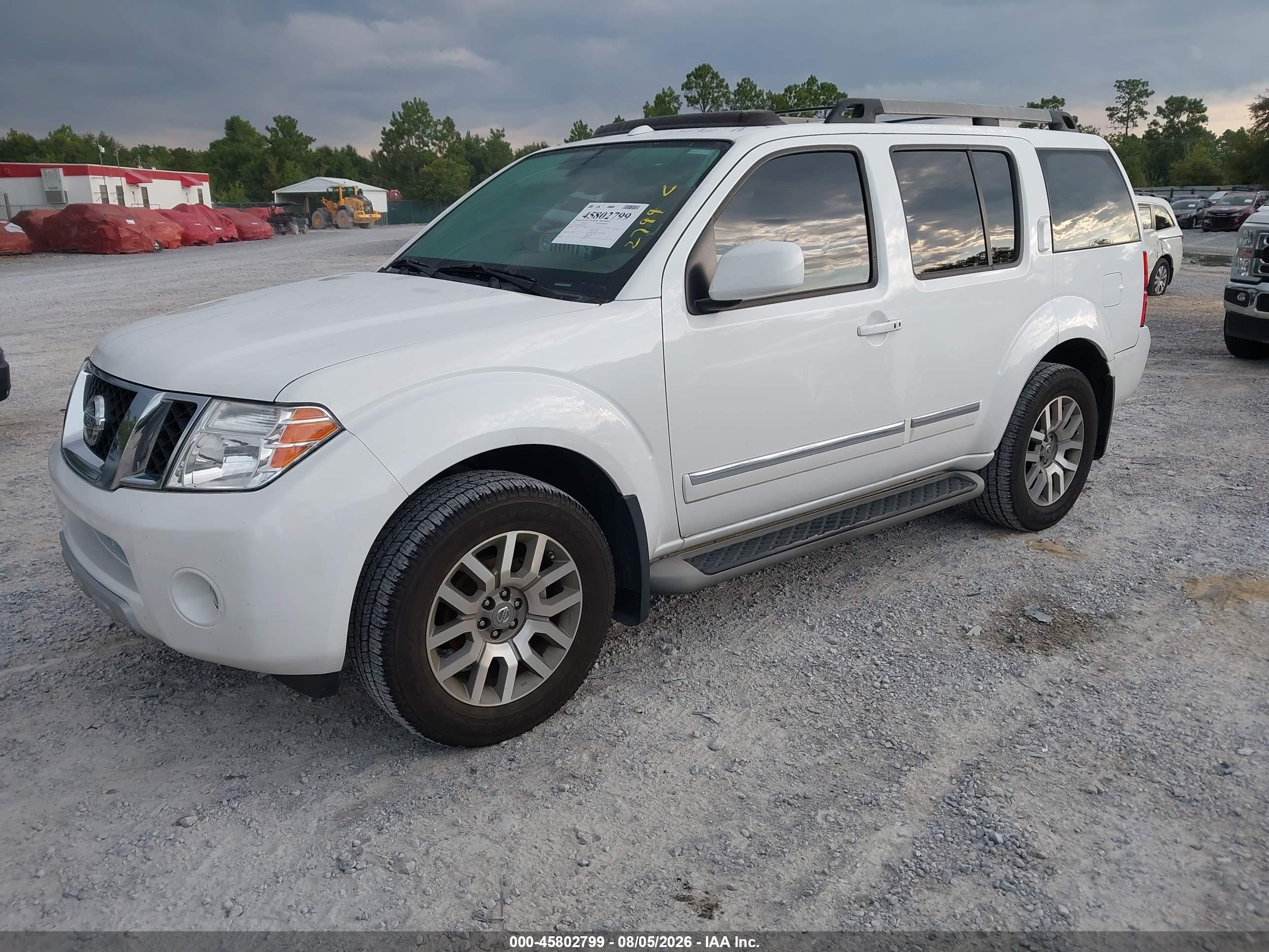 2012 Nissan Pathfinder Le White vin: 5N1AR1NN0CC631916