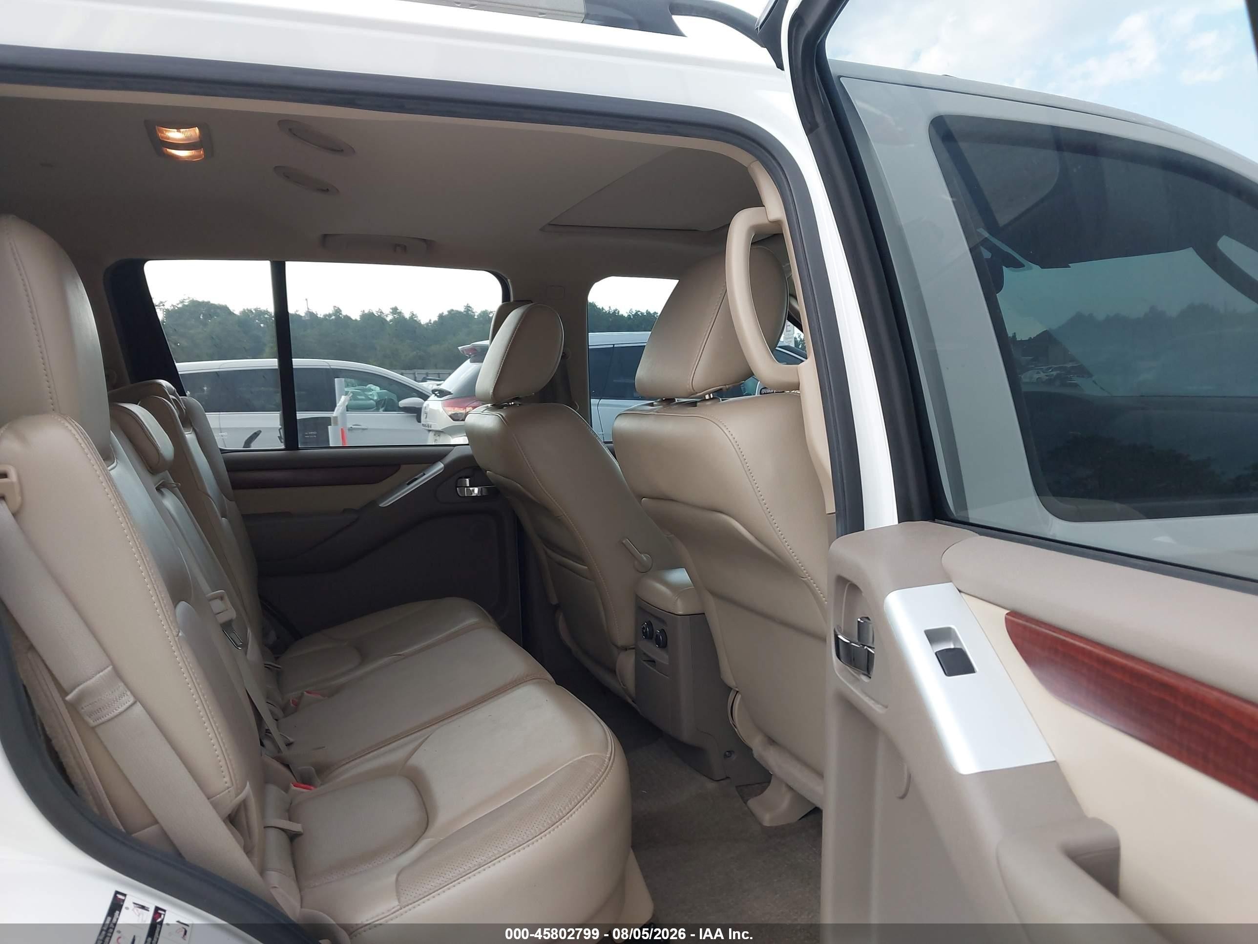 2012 Nissan Pathfinder Le White vin: 5N1AR1NN0CC631916