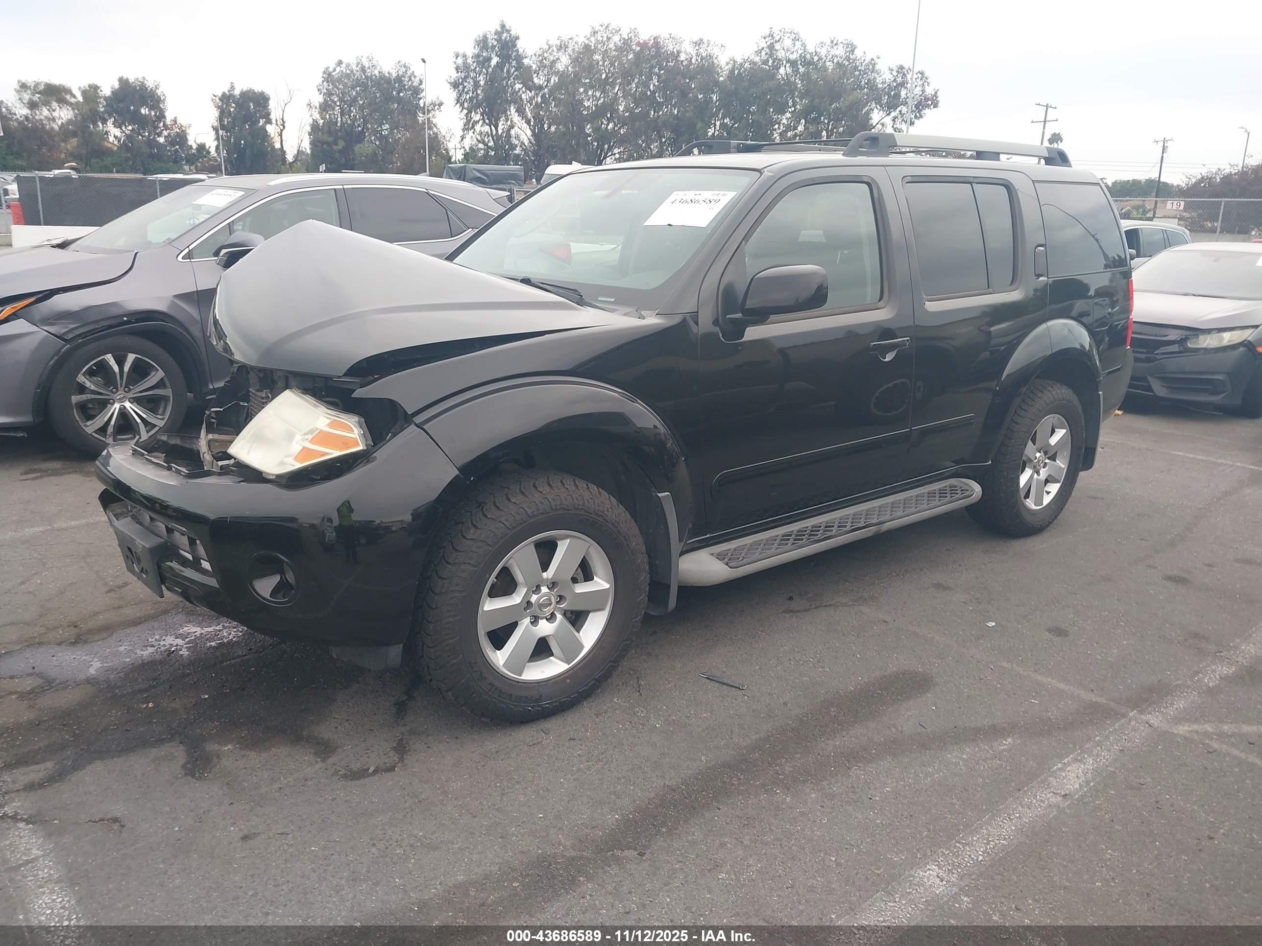 2012 Nissan Pathfinder Sv Black vin: 5N1AR1NN0CC633665