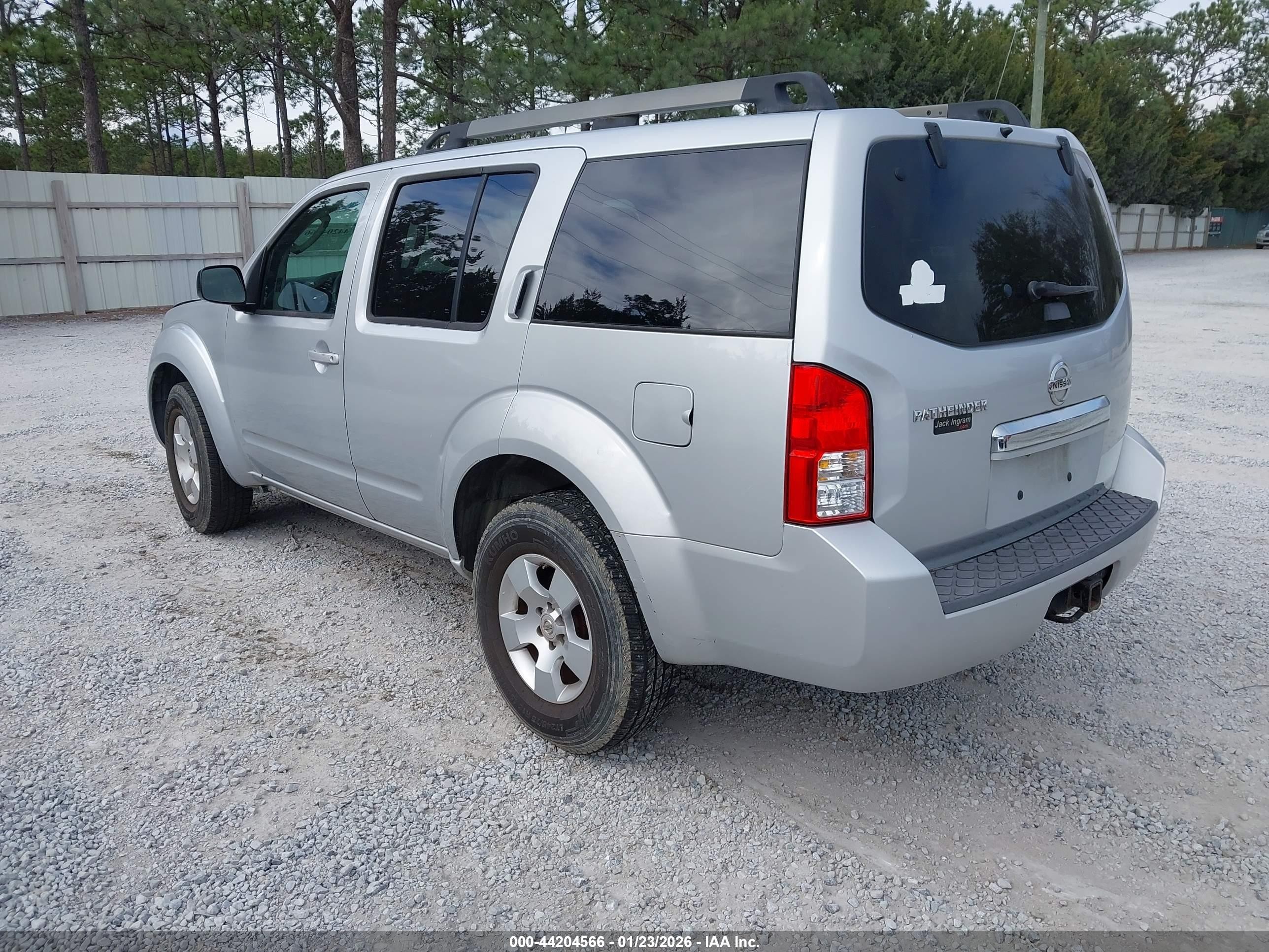 2012 Nissan Pathfinder S Серебряный vin: 5N1AR1NN0CC640681