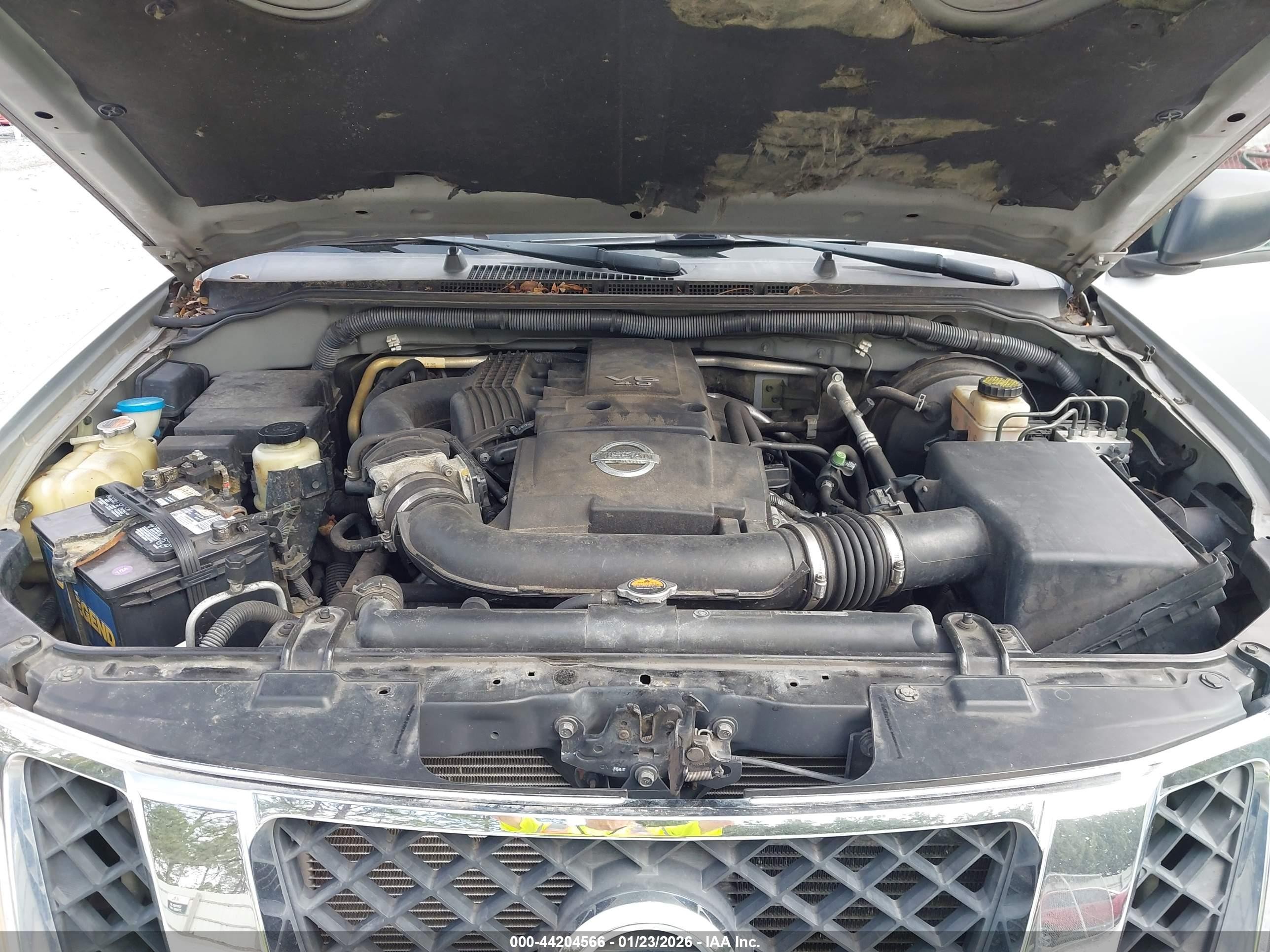 2012 Nissan Pathfinder S Серебряный vin: 5N1AR1NN0CC640681