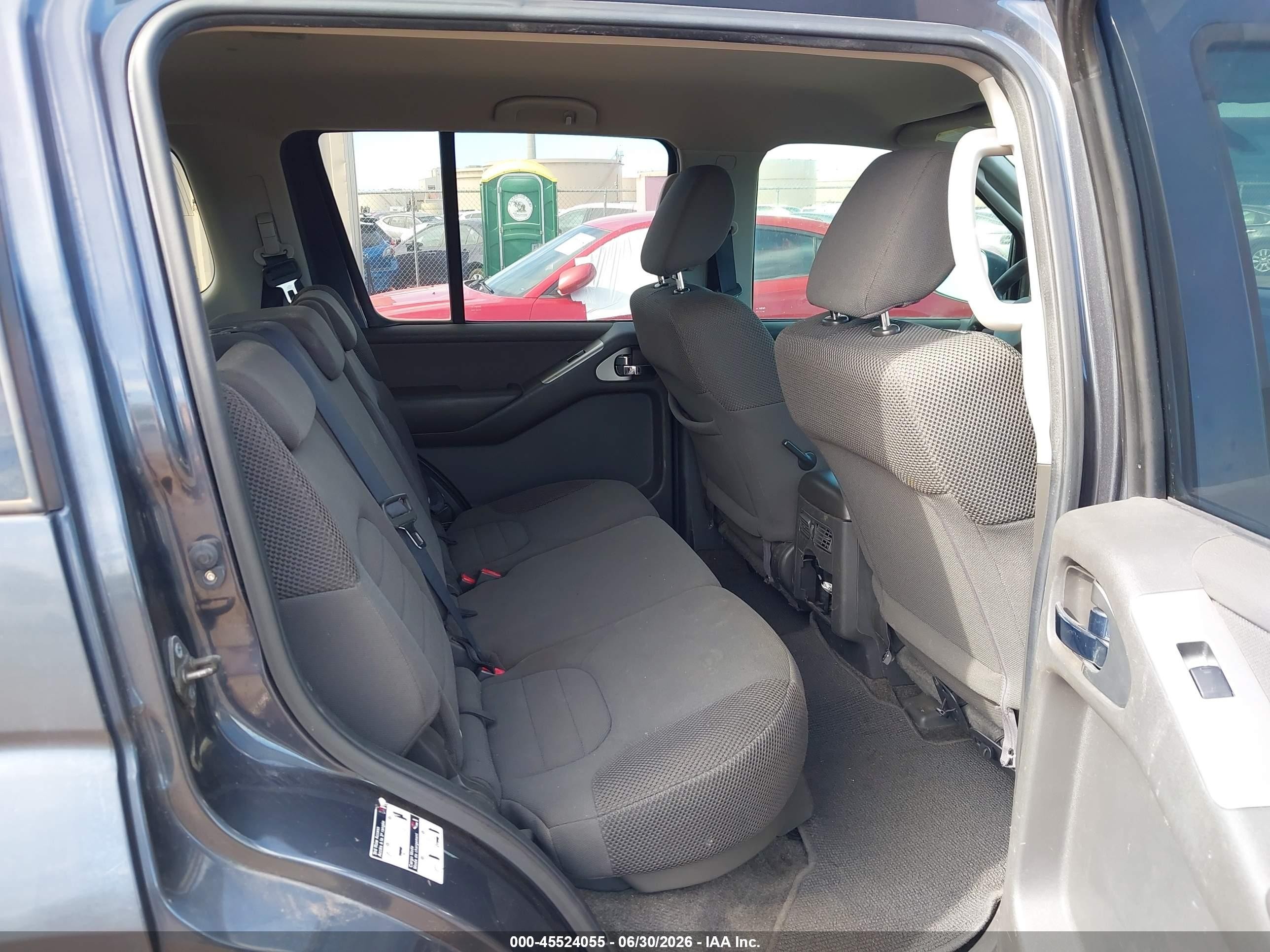 2010 Nissan Pathfinder S Fe+ Gray vin: 5N1AR1NN2AC612409
