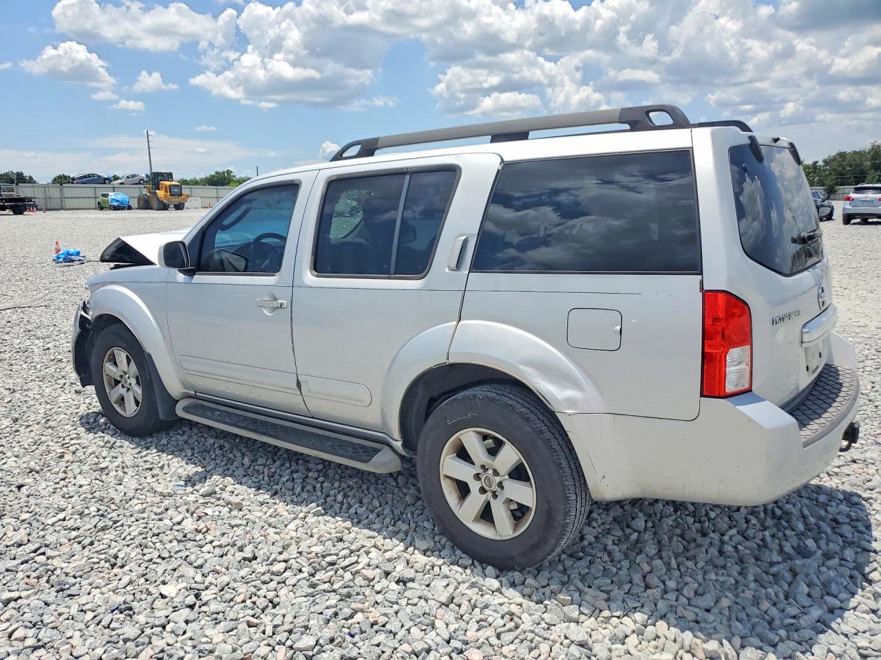2011 Nissan Pathfinder S Серебряный vin: 5N1AR1NN2BC605803