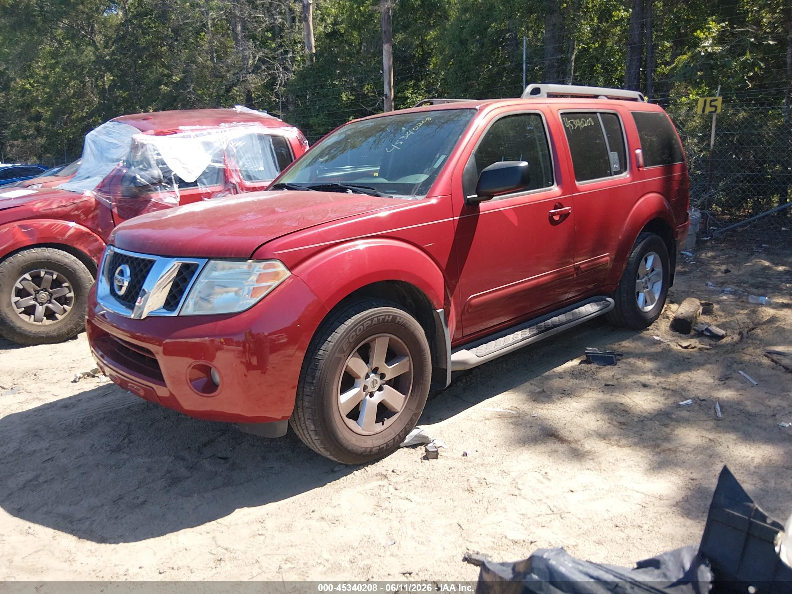 2012 Nissan Pathfinder Sv Red vin: 5N1AR1NN2CC604457