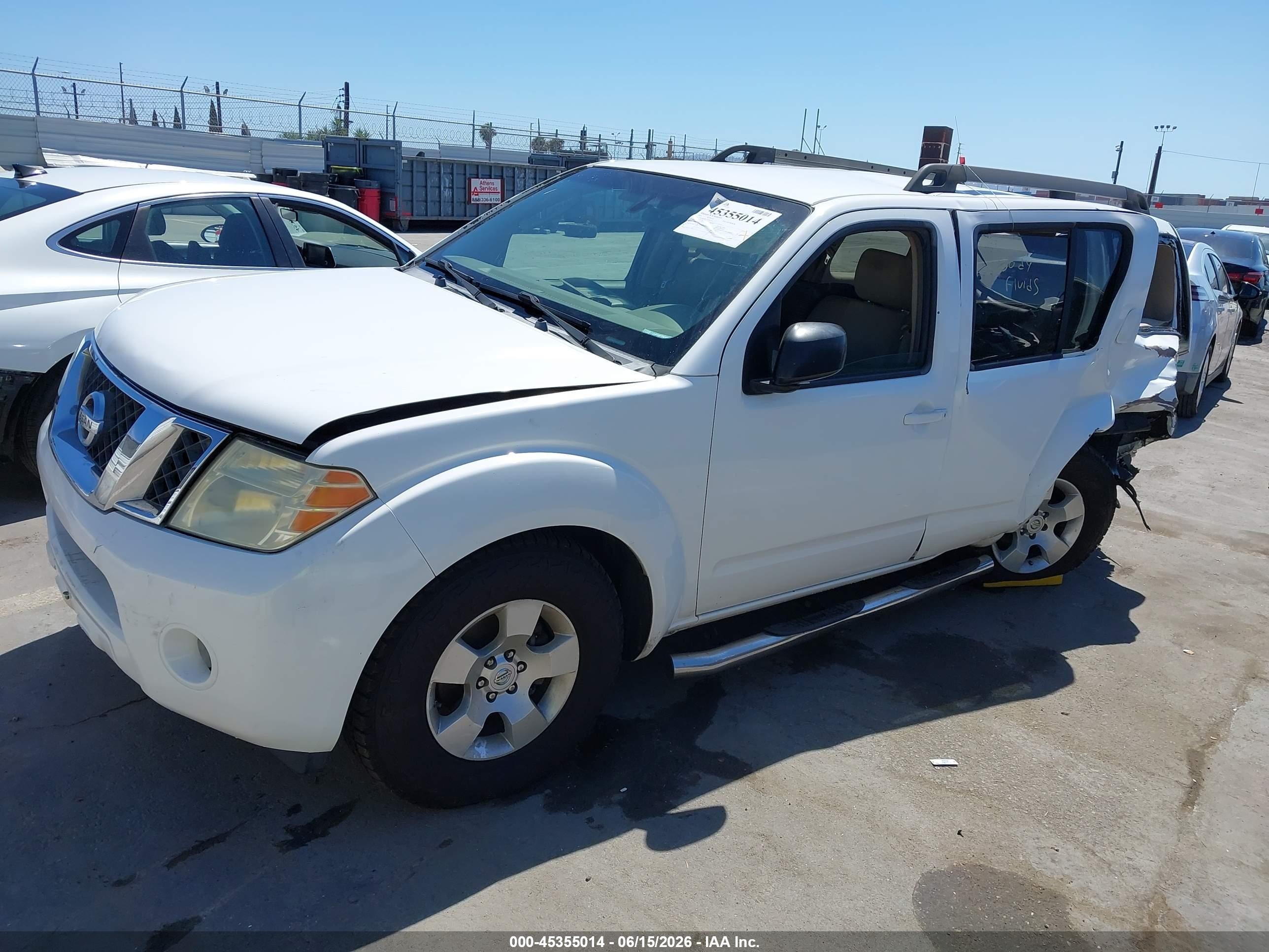 2010 Nissan Pathfinder S Fe+ White vin: 5N1AR1NN3AC601547