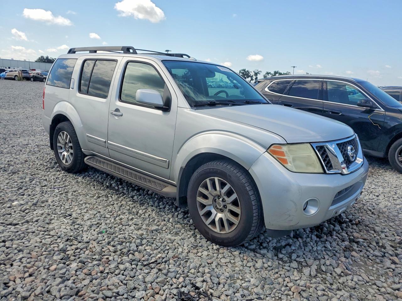 2012 Nissan Pathfinder S Silver vin: 5N1AR1NN3CC610249
