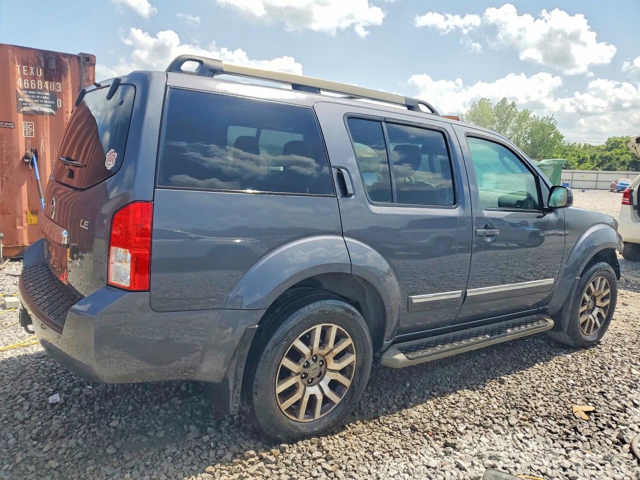 2012 Nissan Pathfinder S Charcoal vin: 5N1AR1NN3CC630663