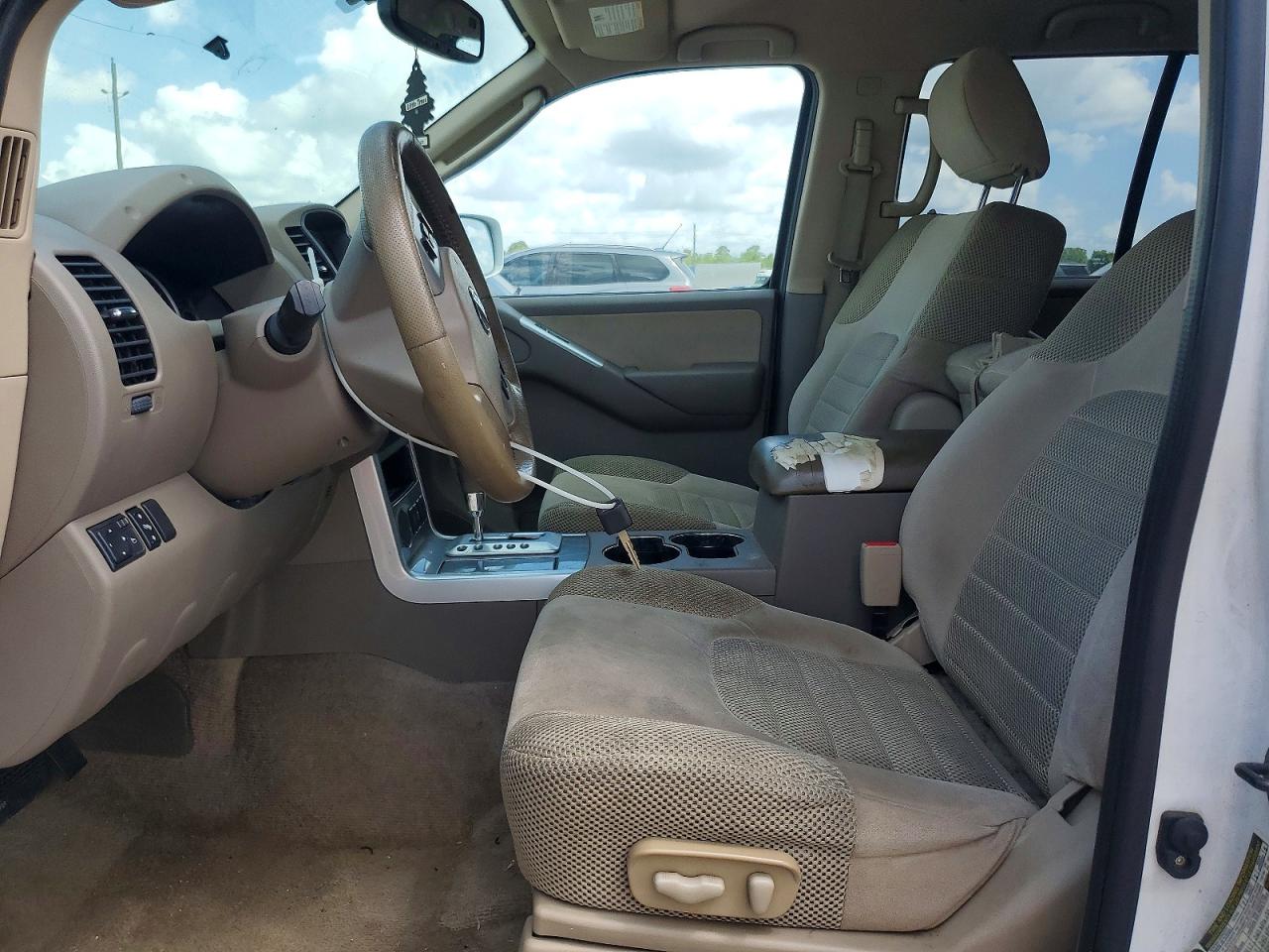 2012 Nissan Pathfinder S White vin: 5N1AR1NN3CC634115