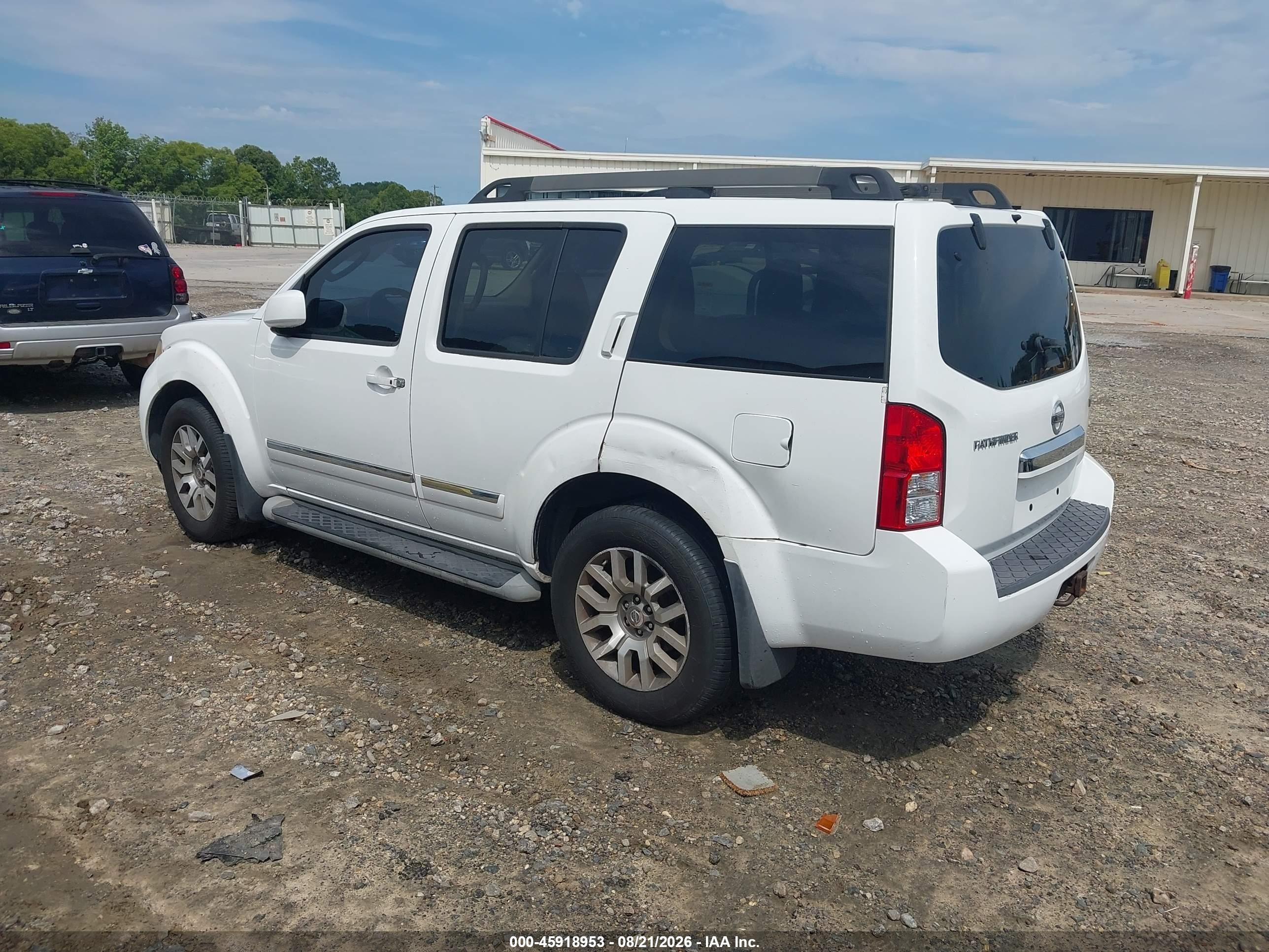 2012 Nissan Pathfinder Le White vin: 5N1AR1NN3CC640609
