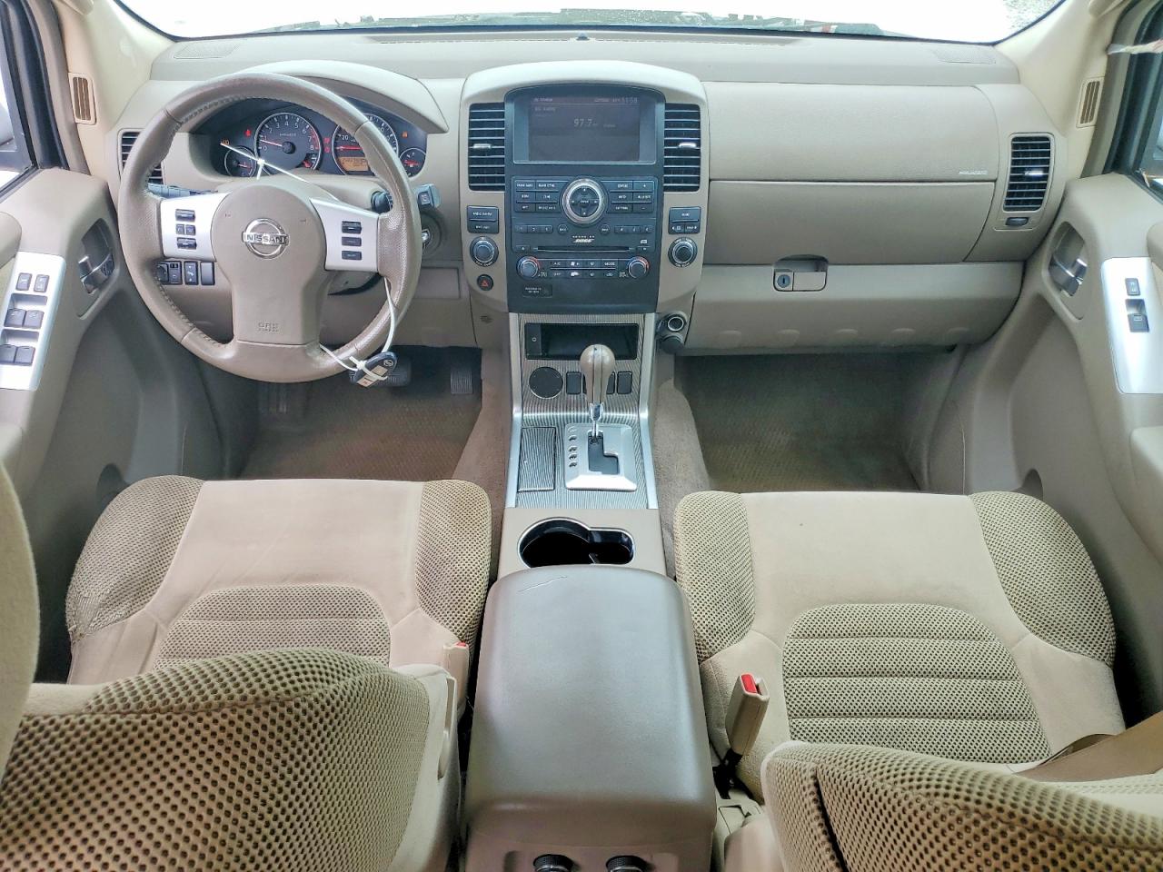 2010 Nissan Pathfinder White vin: 5N1AR1NN4AC605526