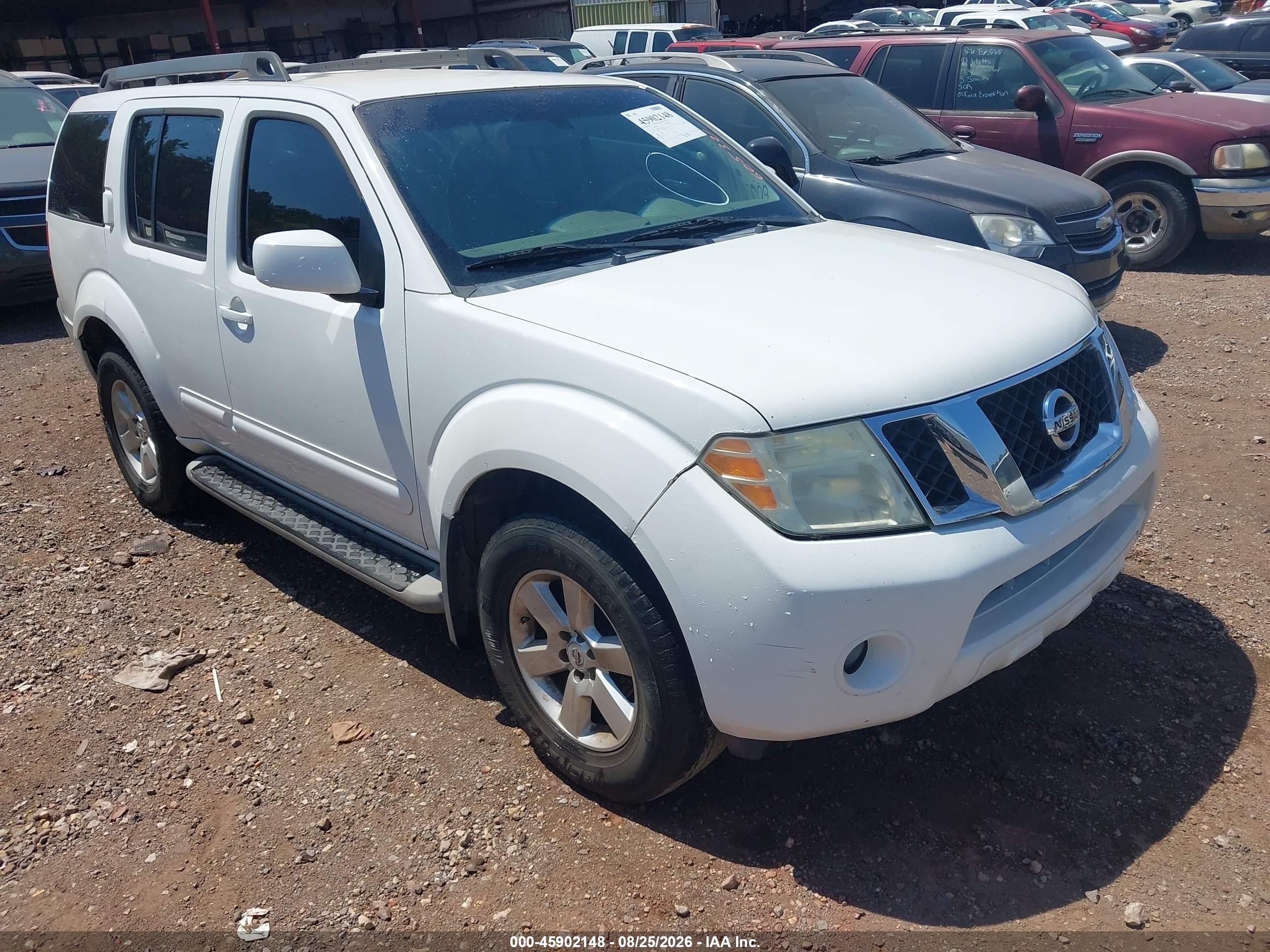2012 Nissan Pathfinder Sv White vin: 5N1AR1NN4CC605321