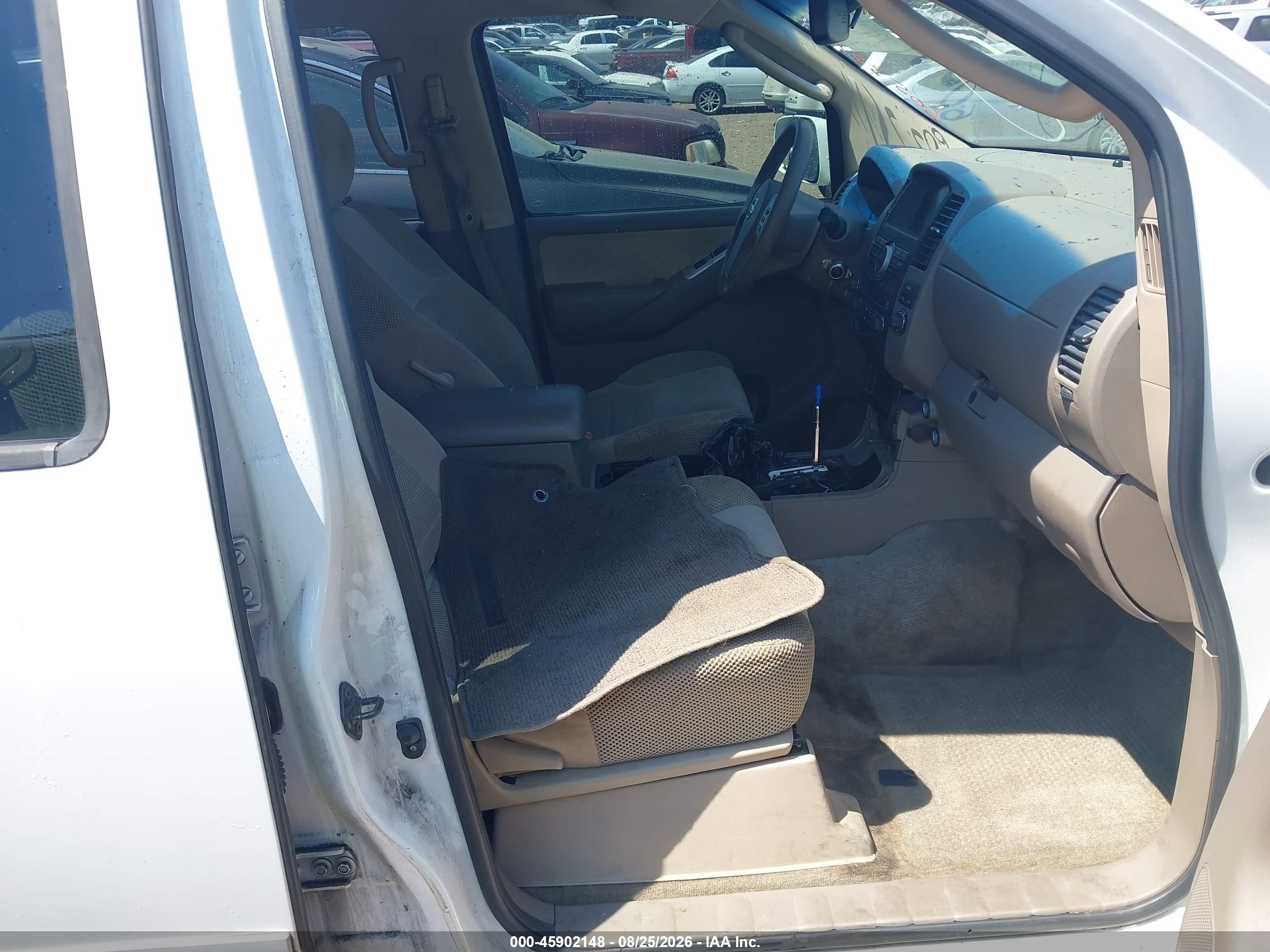 2012 Nissan Pathfinder Sv Белый vin: 5N1AR1NN4CC605321