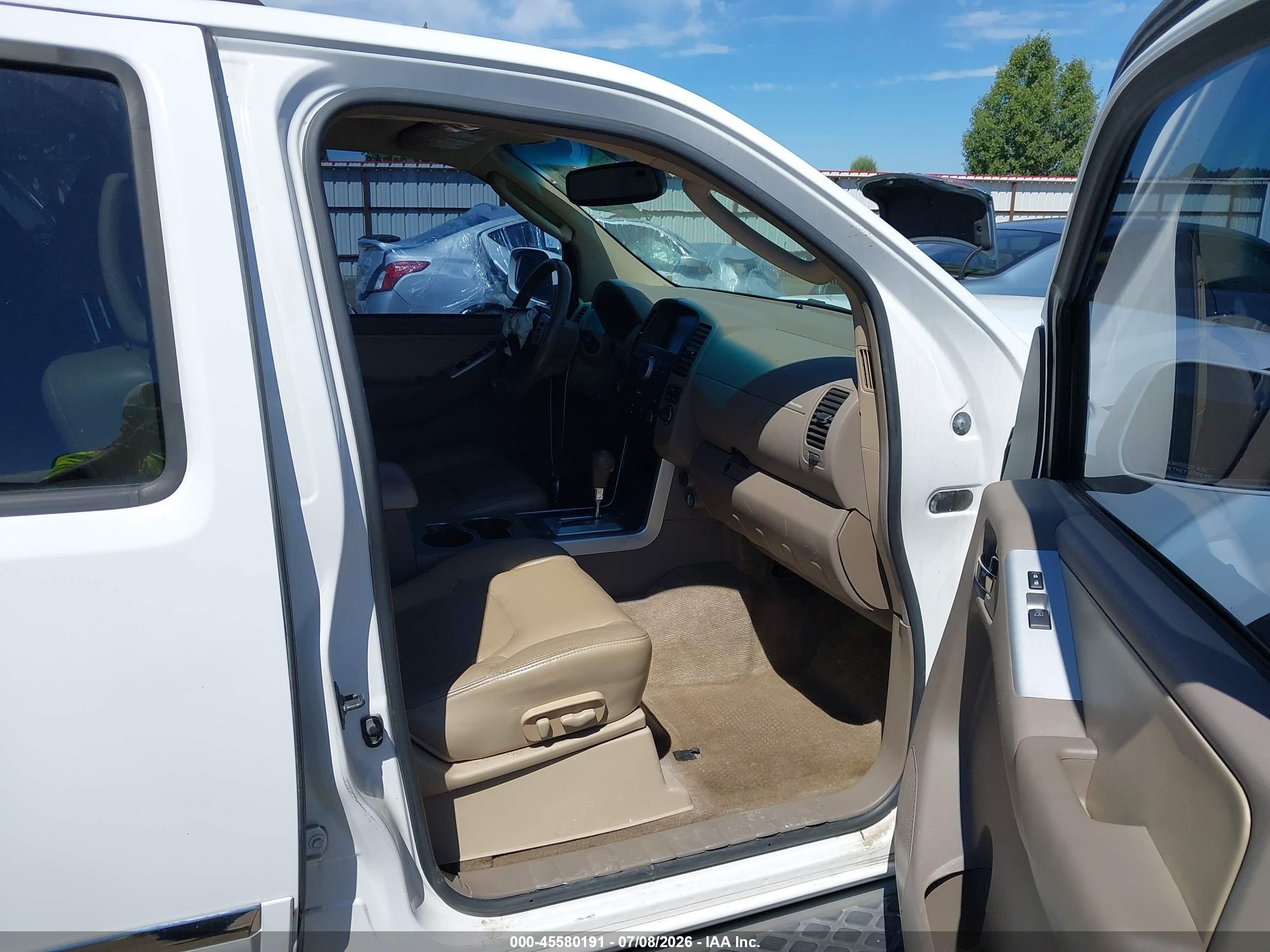 2011 Nissan Pathfinder Silver White vin: 5N1AR1NN5BC628668