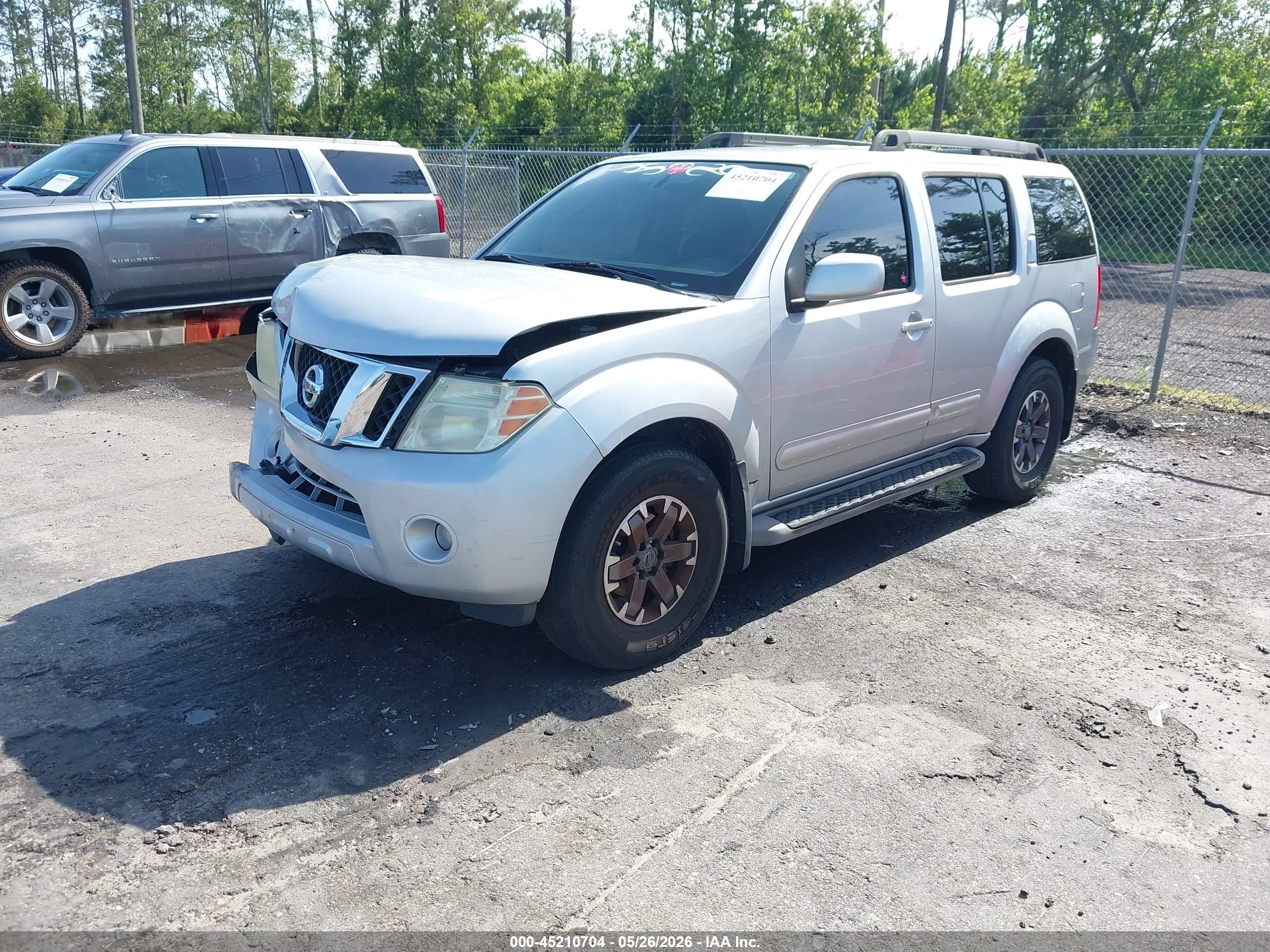 2012 Nissan Pathfinder Sv Silver vin: 5N1AR1NN5CC600967