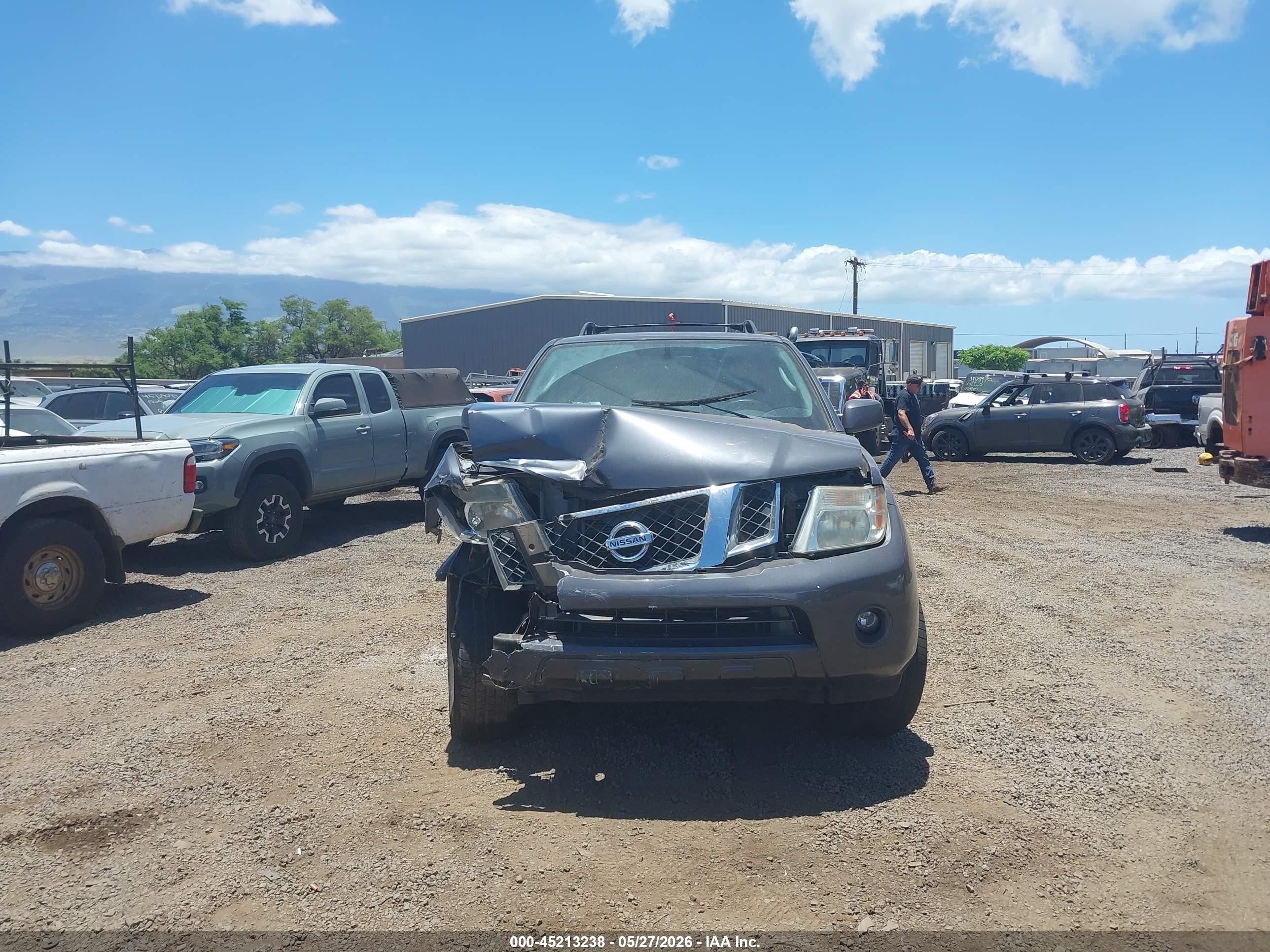 2012 Nissan Pathfinder Sv Gray vin: 5N1AR1NN5CC609166