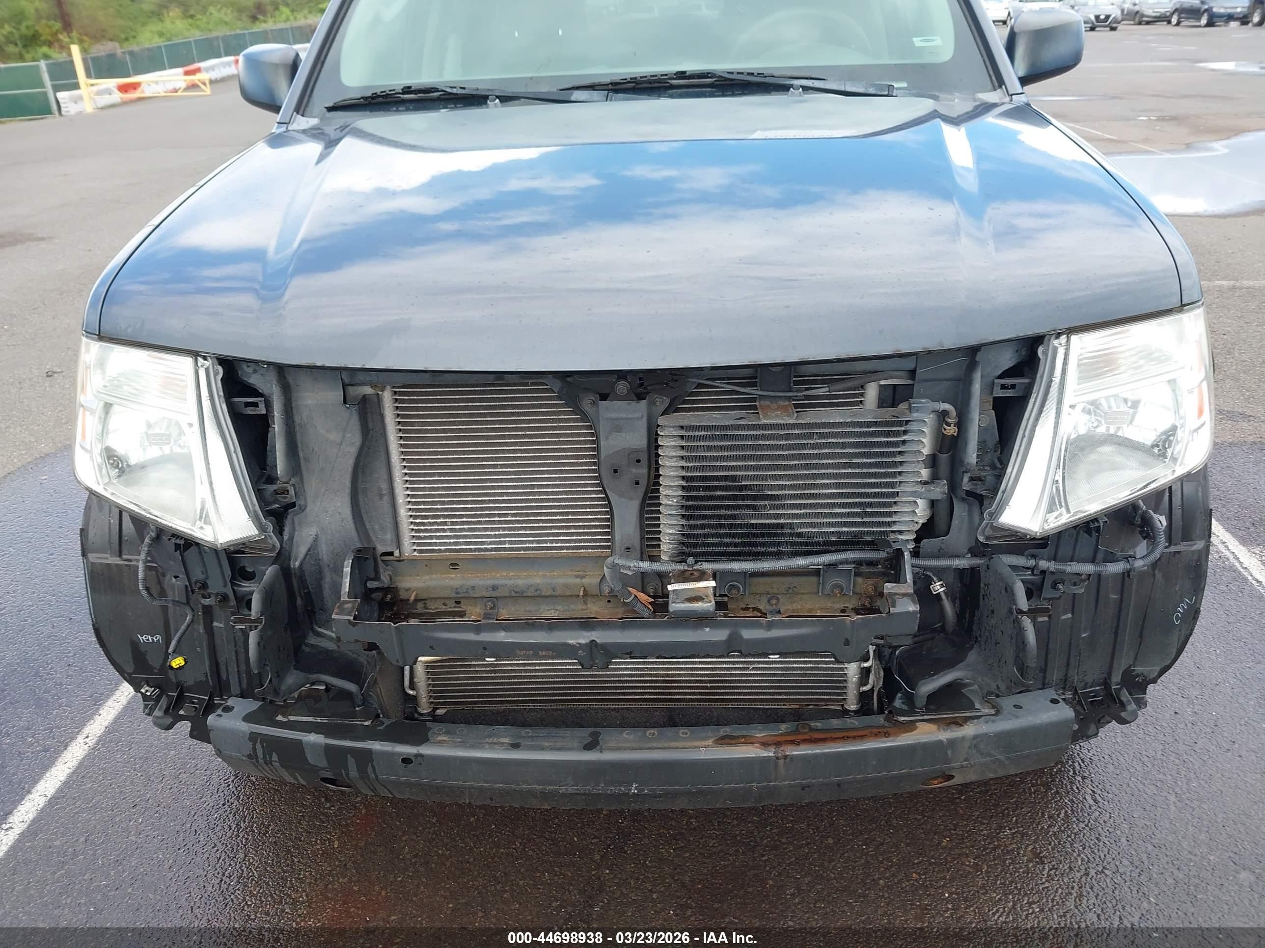 2012 Nissan Pathfinder S Gray vin: 5N1AR1NN5CC626145