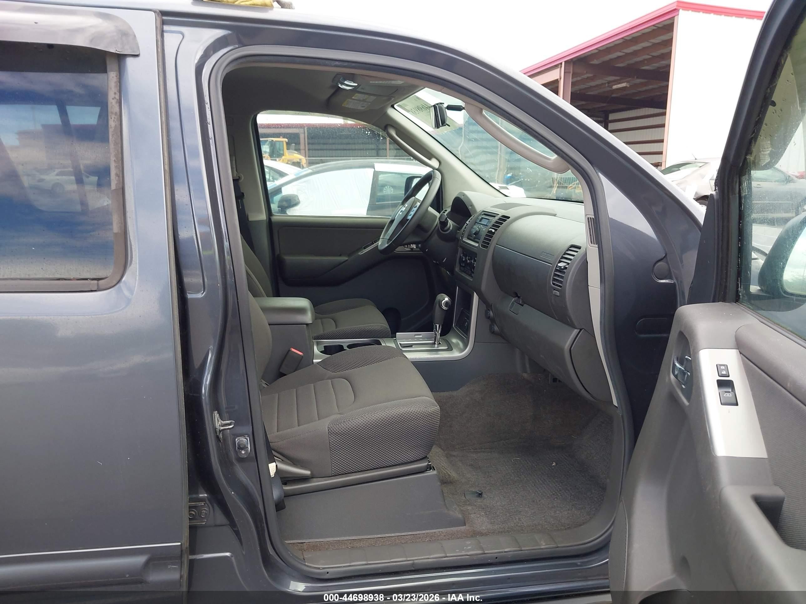 2012 Nissan Pathfinder S Gray vin: 5N1AR1NN5CC626145