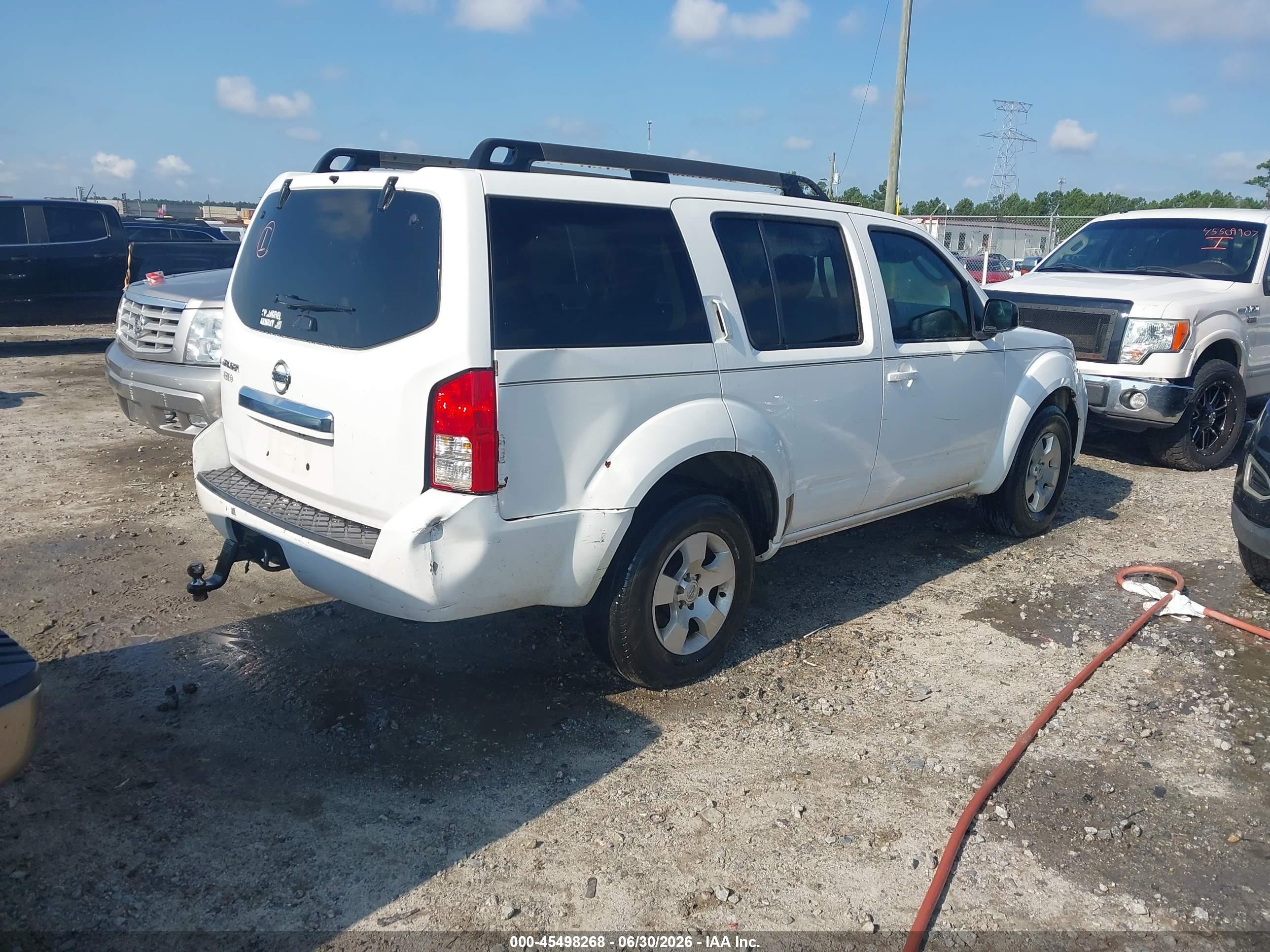 2011 Nissan Pathfinder S White vin: 5N1AR1NN6BC612608