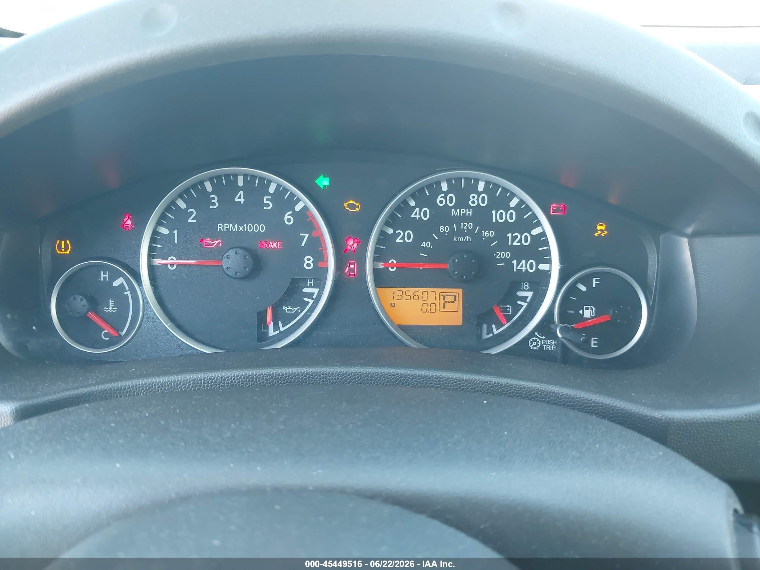 2012 Nissan Pathfinder Sv Silver vin: 5N1AR1NN6CC620838