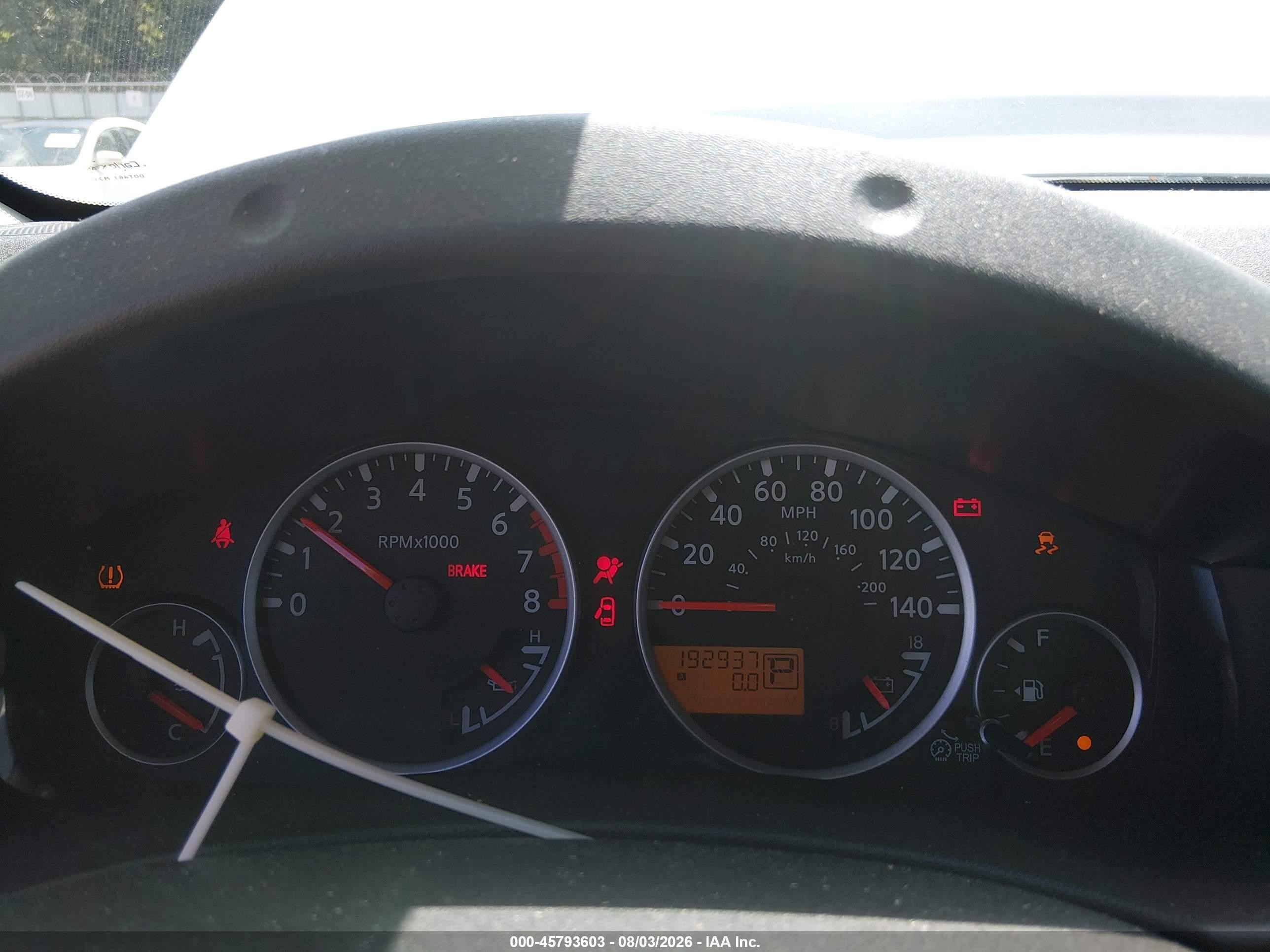 2012 Nissan Pathfinder Sv Серебряный vin: 5N1AR1NN6CC634934
