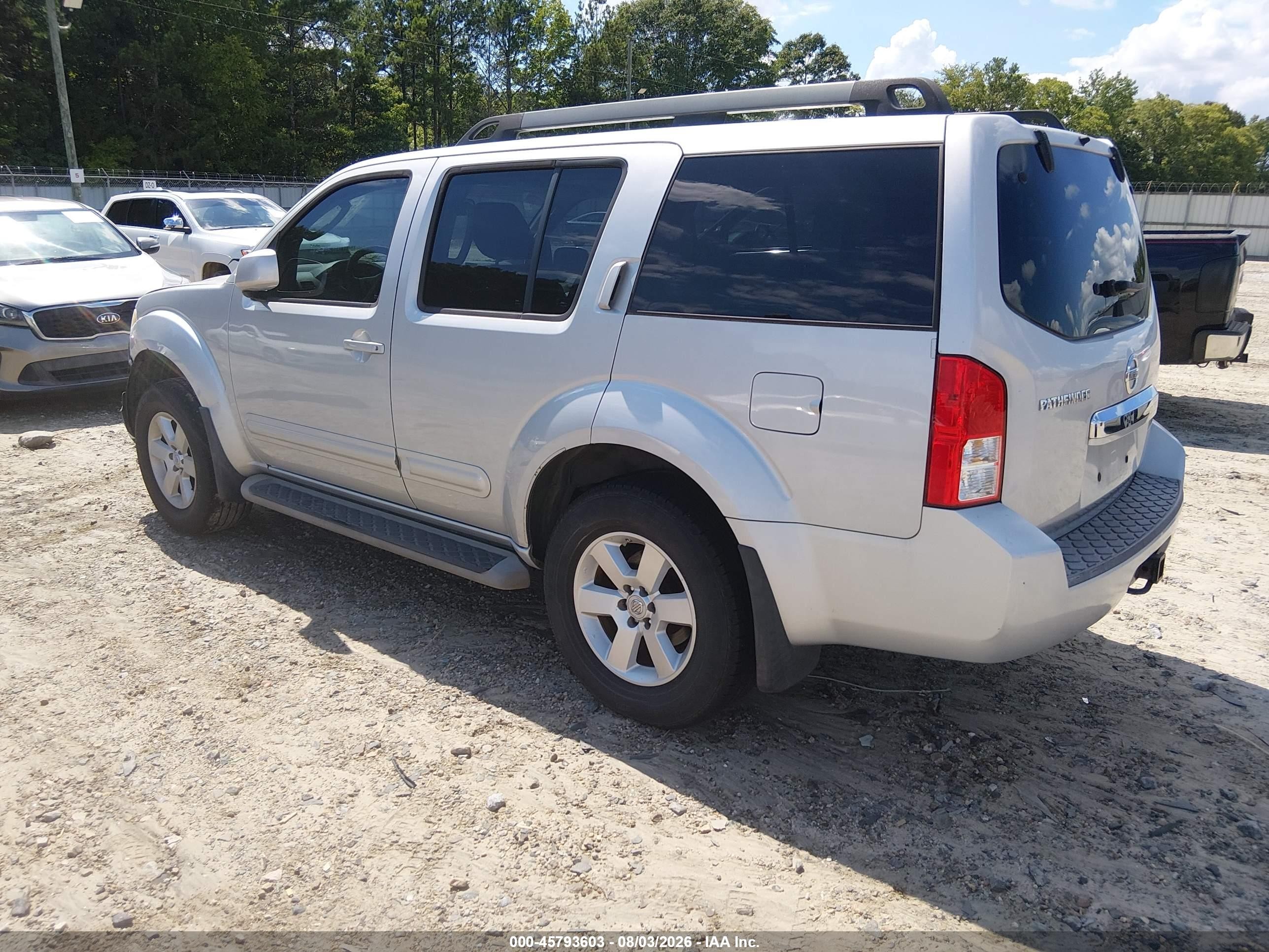 2012 Nissan Pathfinder Sv Серебряный vin: 5N1AR1NN6CC634934