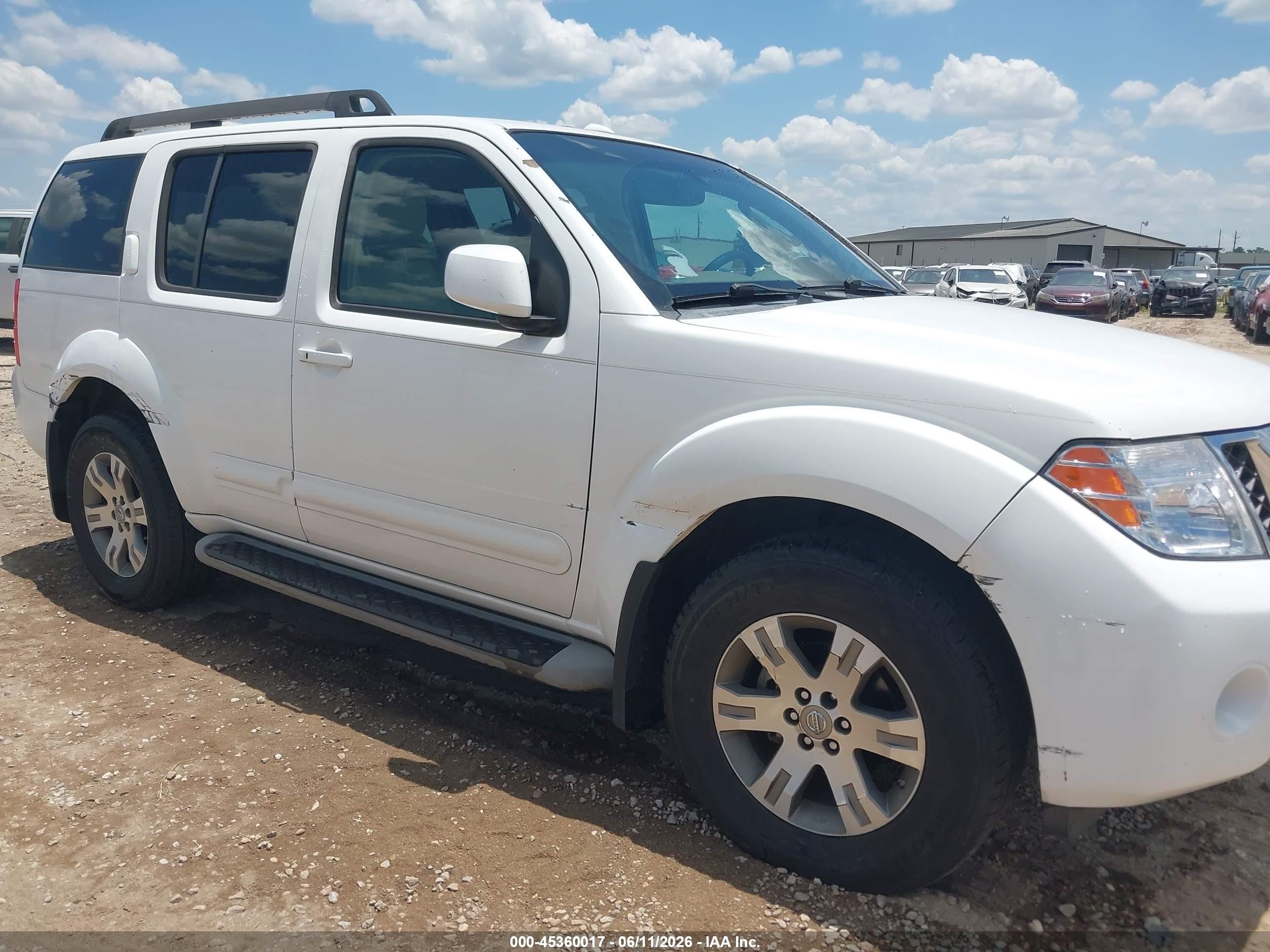 2010 Nissan Pathfinder Se Белый vin: 5N1AR1NN7AC603267