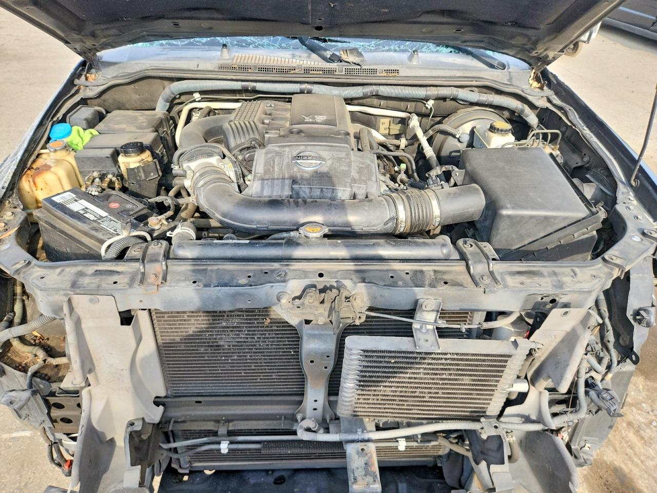 2010 Nissan Pathfinder S Fe+ Charcoal vin: 5N1AR1NN7AC620585
