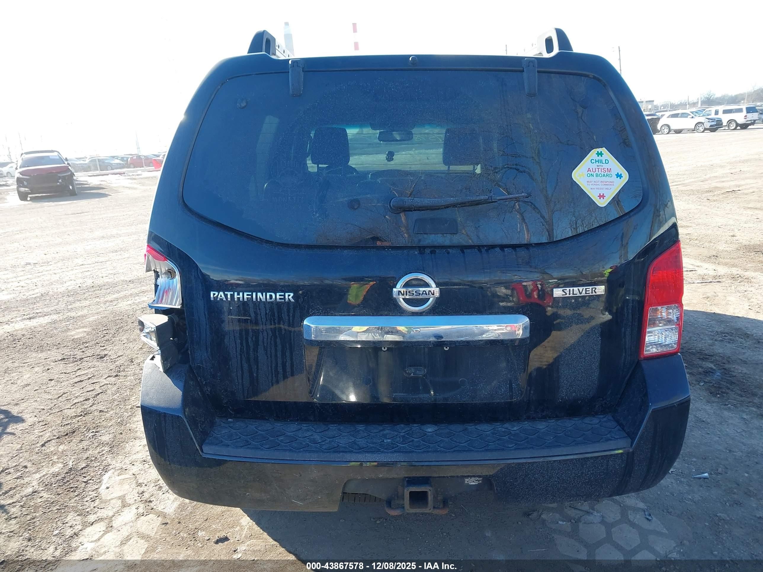 2011 Nissan Pathfinder Silver Black vin: 5N1AR1NN7BC607031